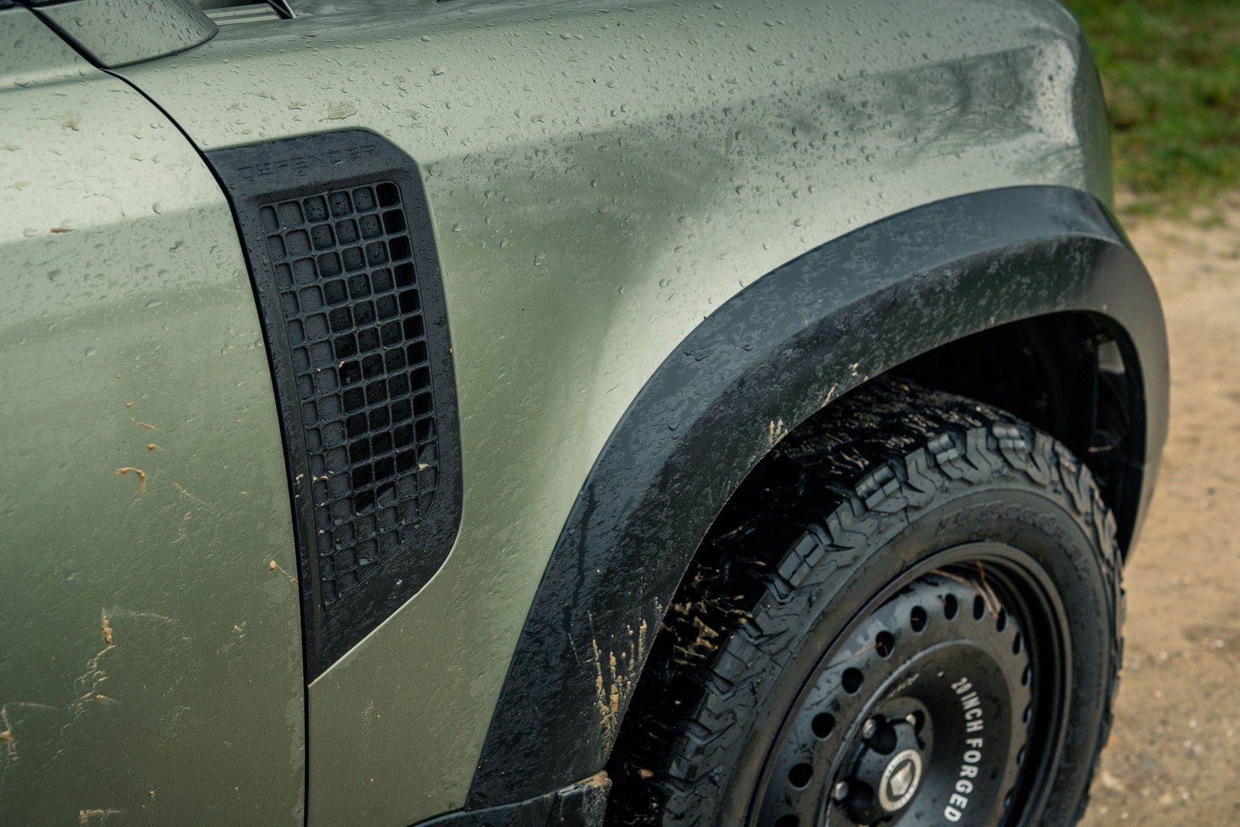 Defender 90 D200 - Pangea Green
