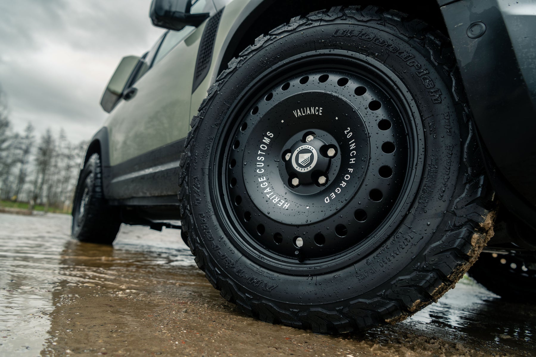 Defender 90 D200 - Pangea Green