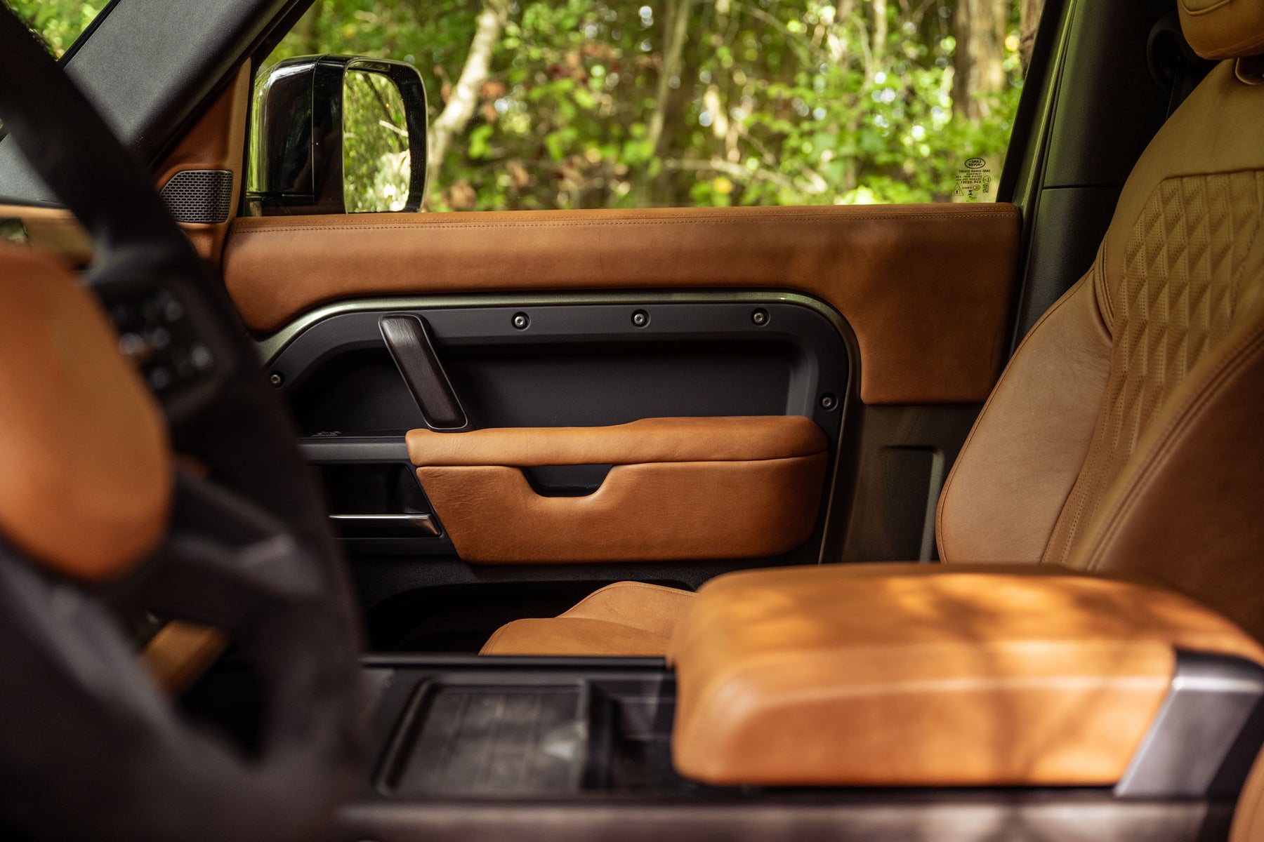 Defender 90 D300 - Pangea green