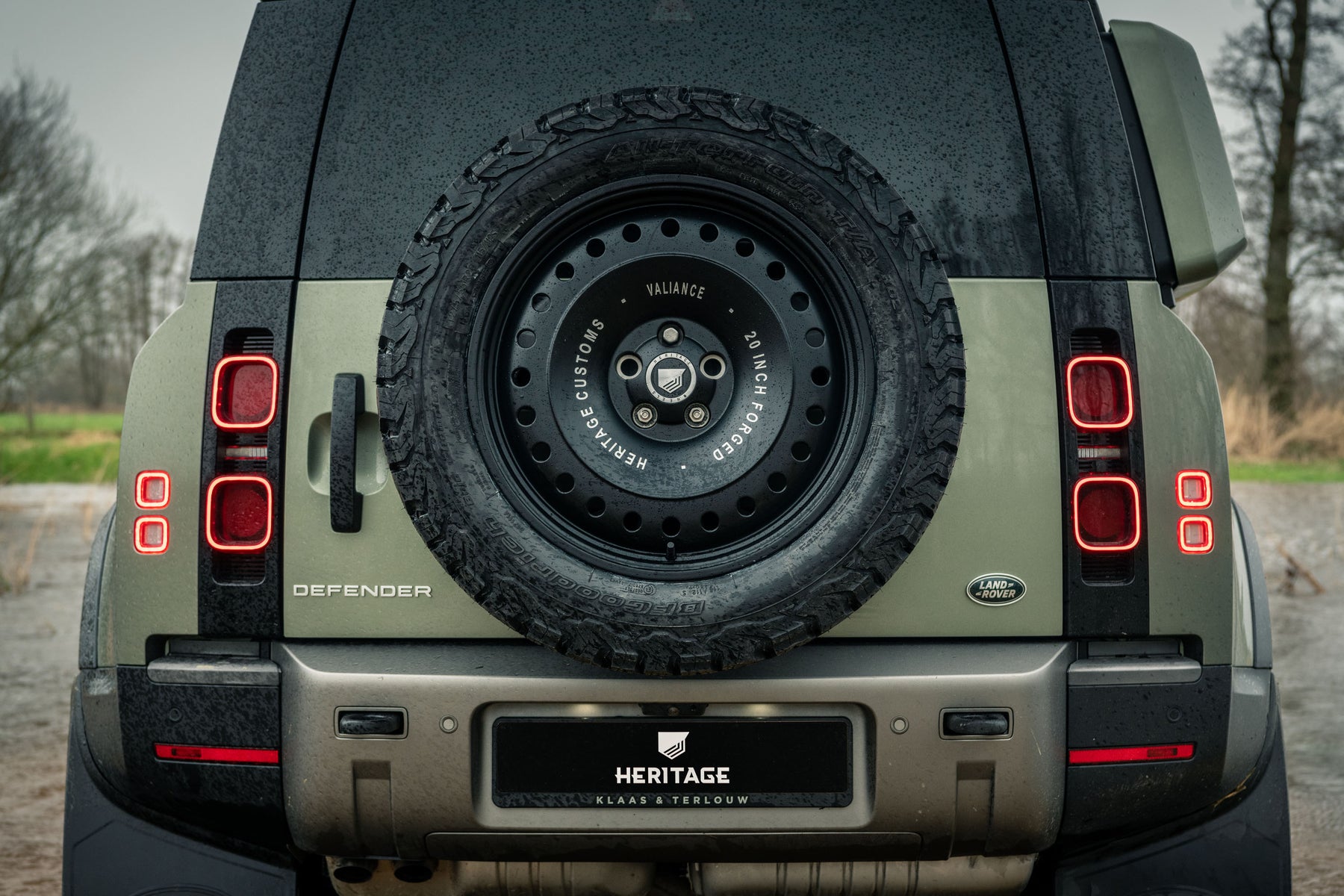 Defender 90 D200 - Pangea Green