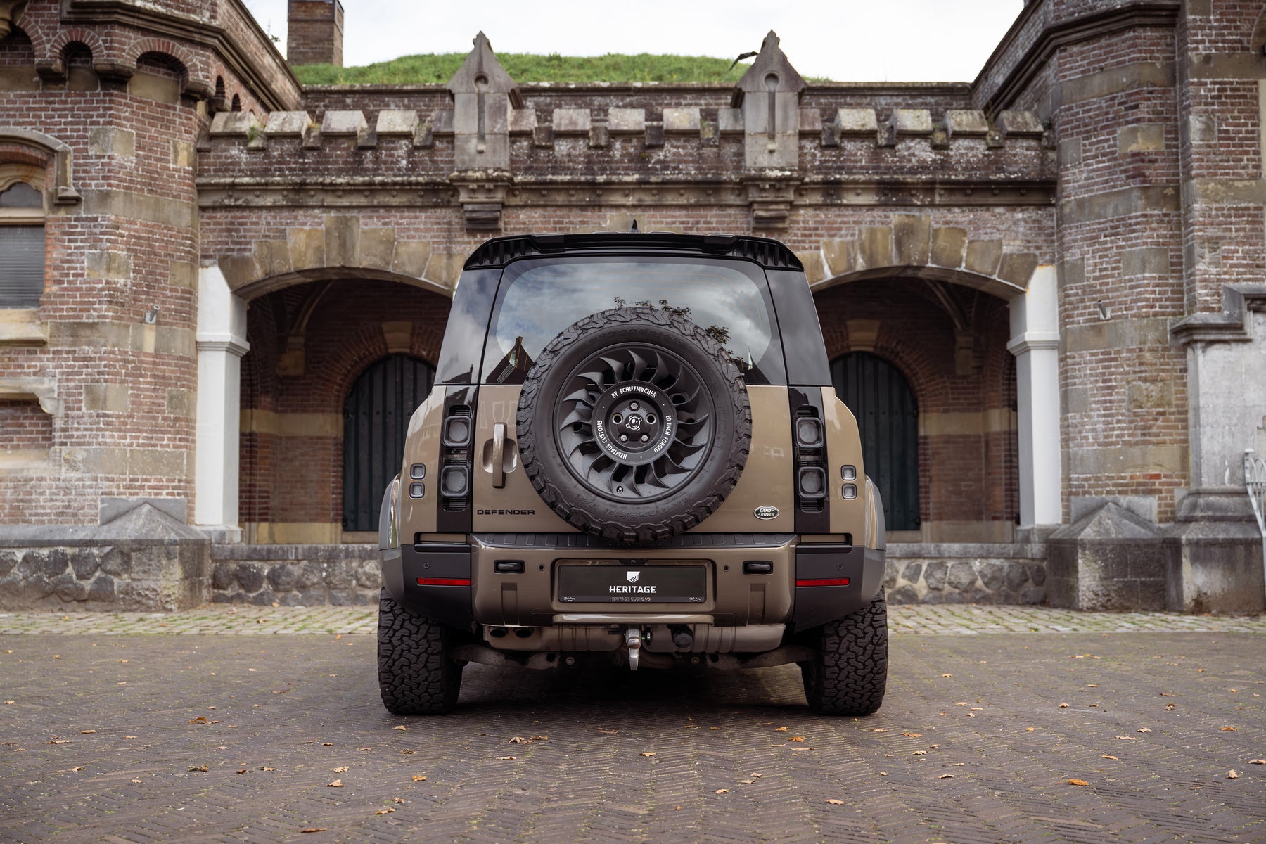 Defender 90 D200 - Gondwana stone