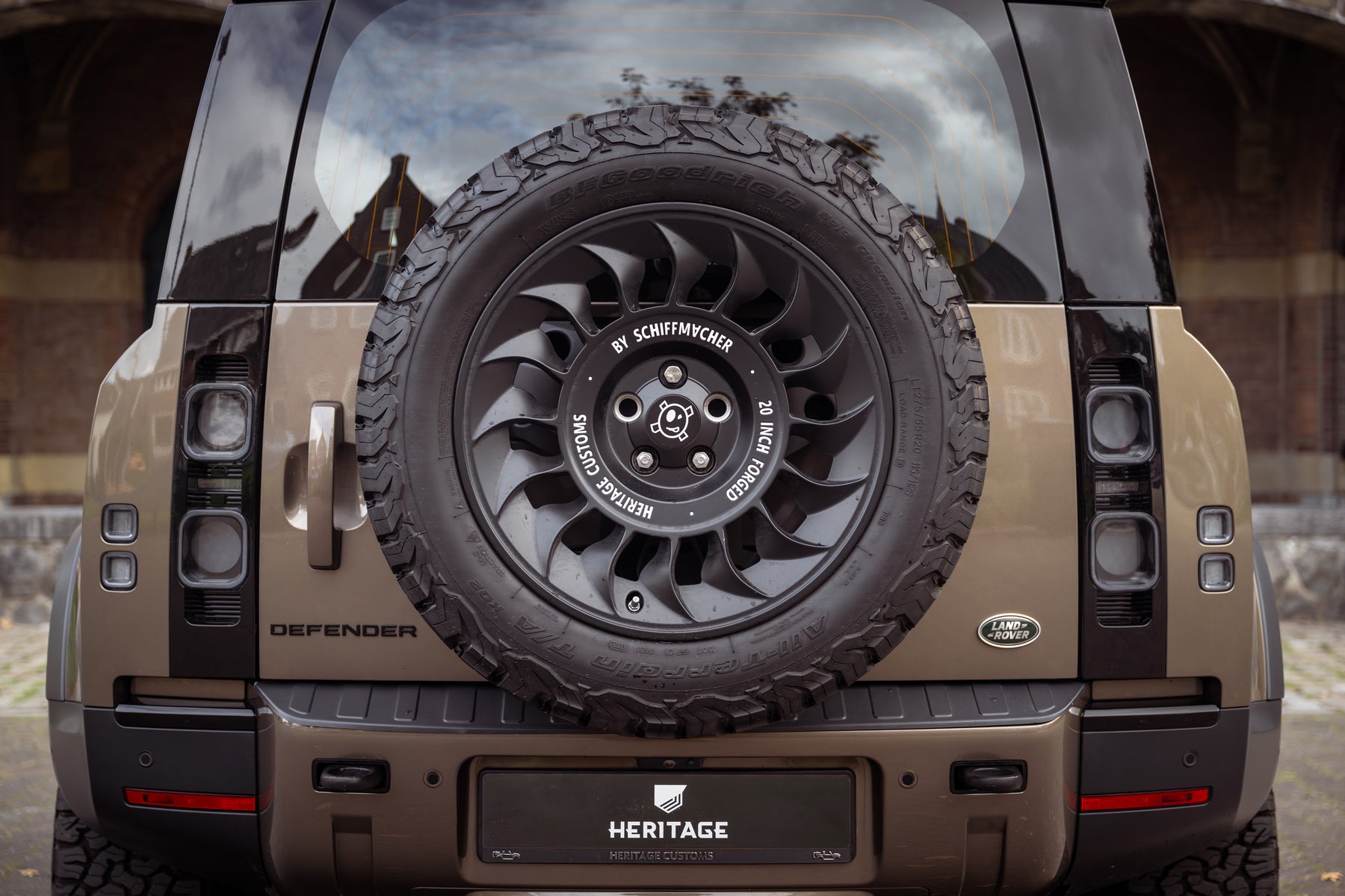 Defender 90 D200 - Gondwana stone