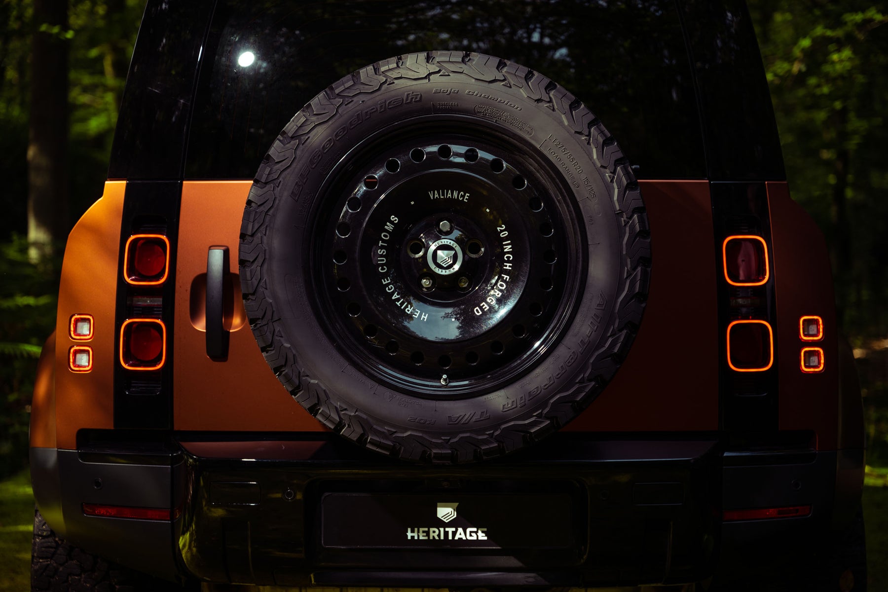 Defender 110 P400e - Autumn
