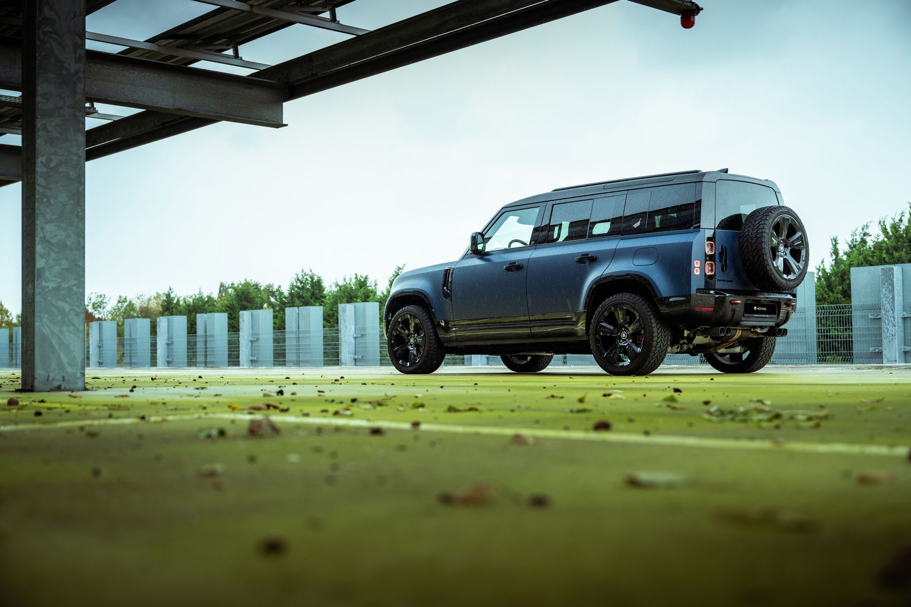 Defender P400e - Blue rebel
