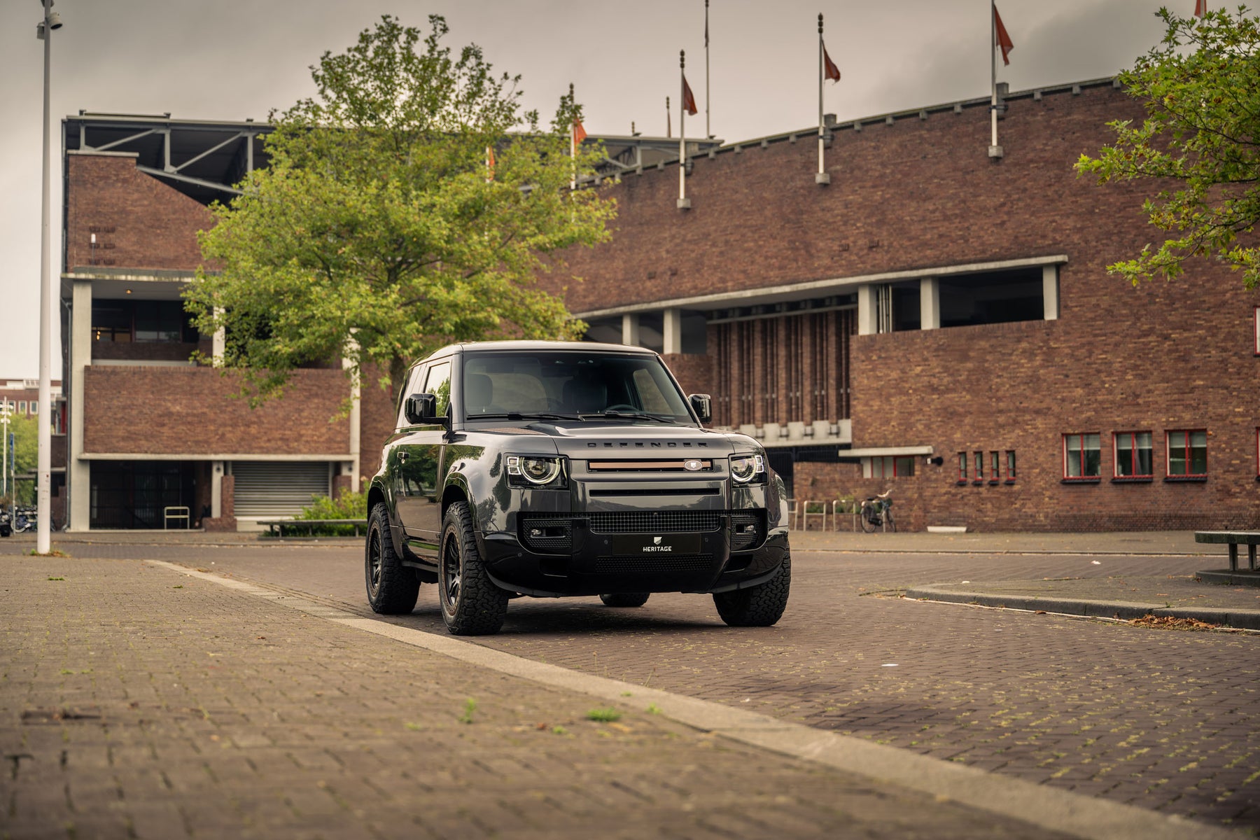 Defender 90 V8 - Carpathian grey