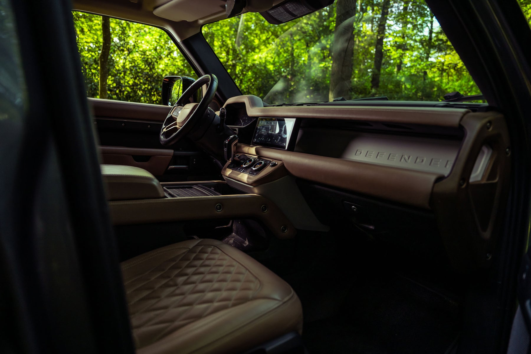 Defender 110 P400e - Autumn