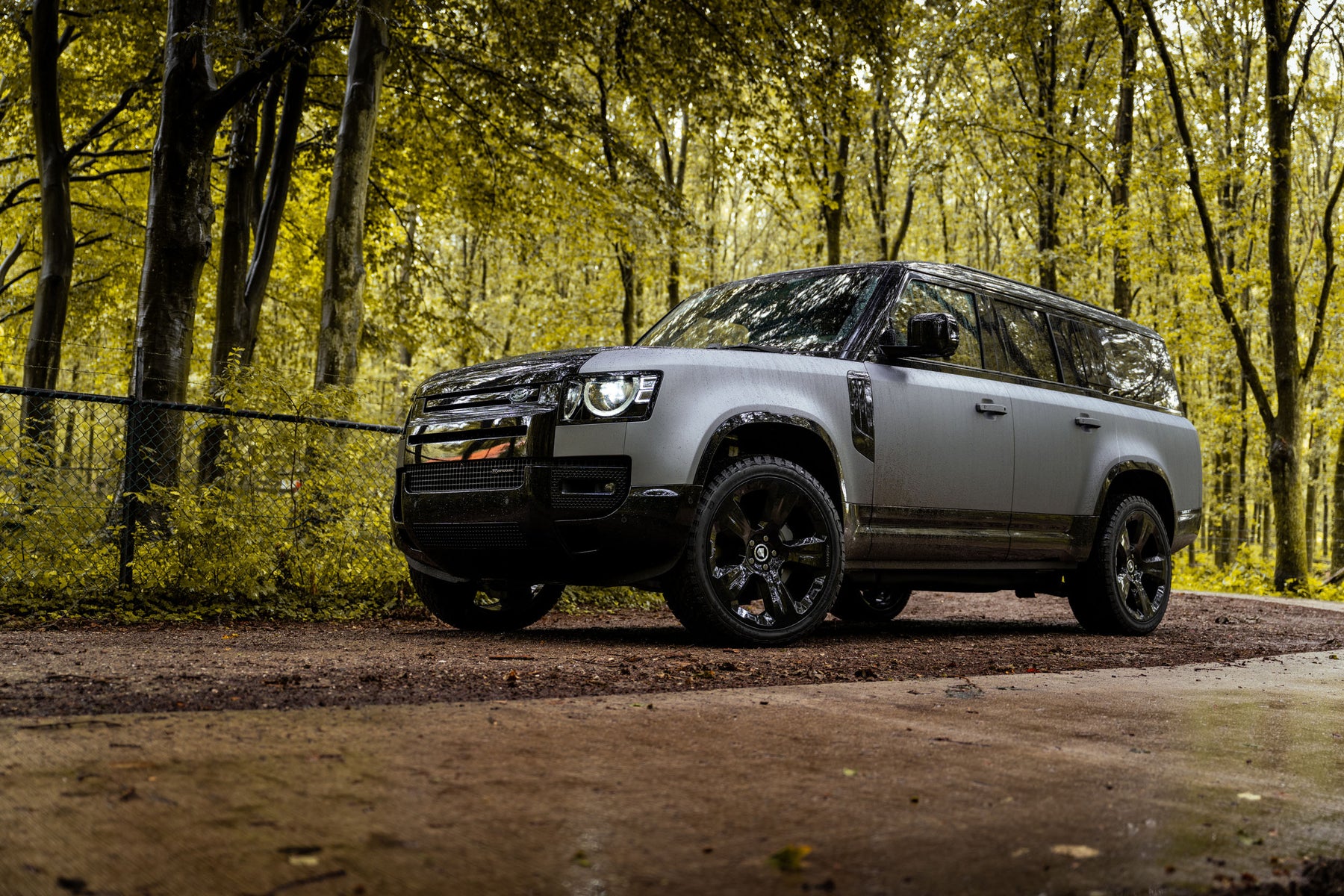Defender 130 P400 - Autobiography