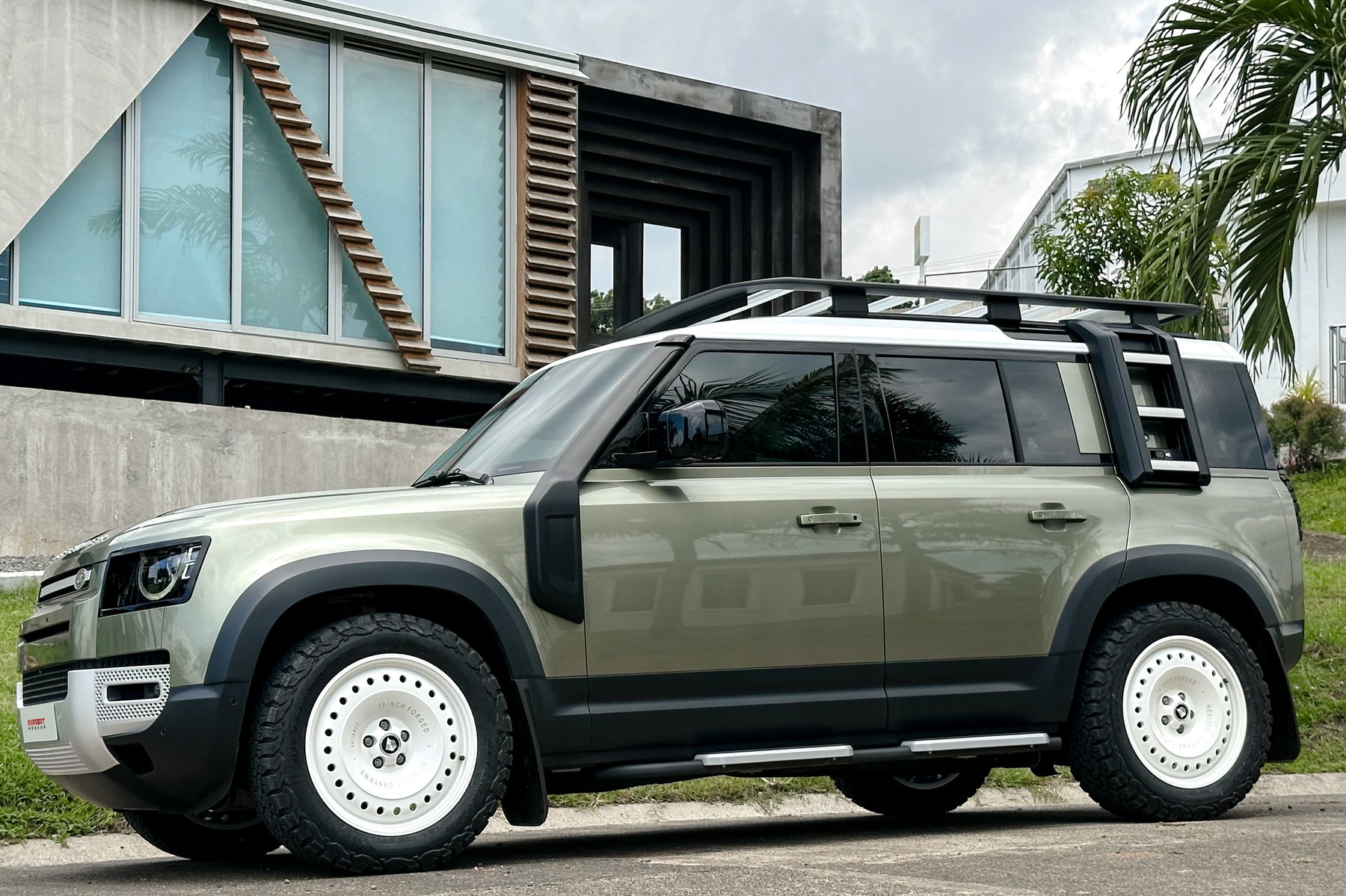Defender 110 P400 - Pangea green