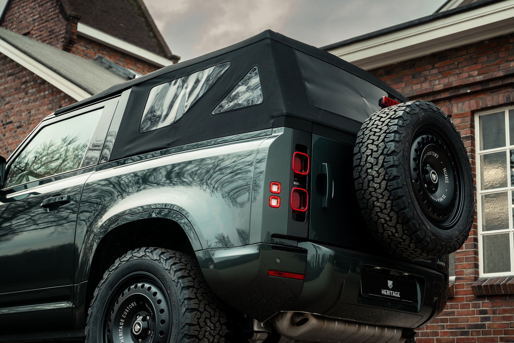 Valiance Convertible - Belgravia green