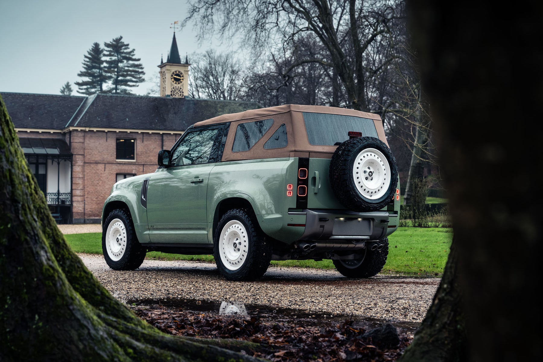 Valiance Convertible - Heritage edition
