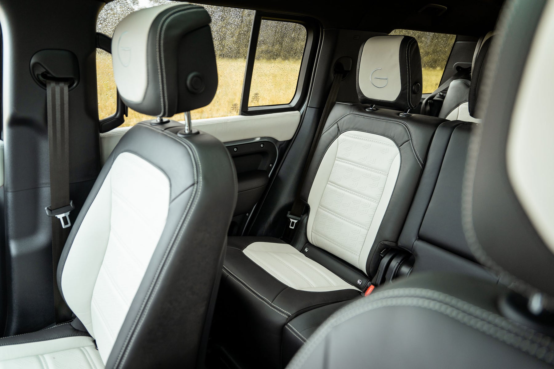 Defender 130 P400 - Autobiography