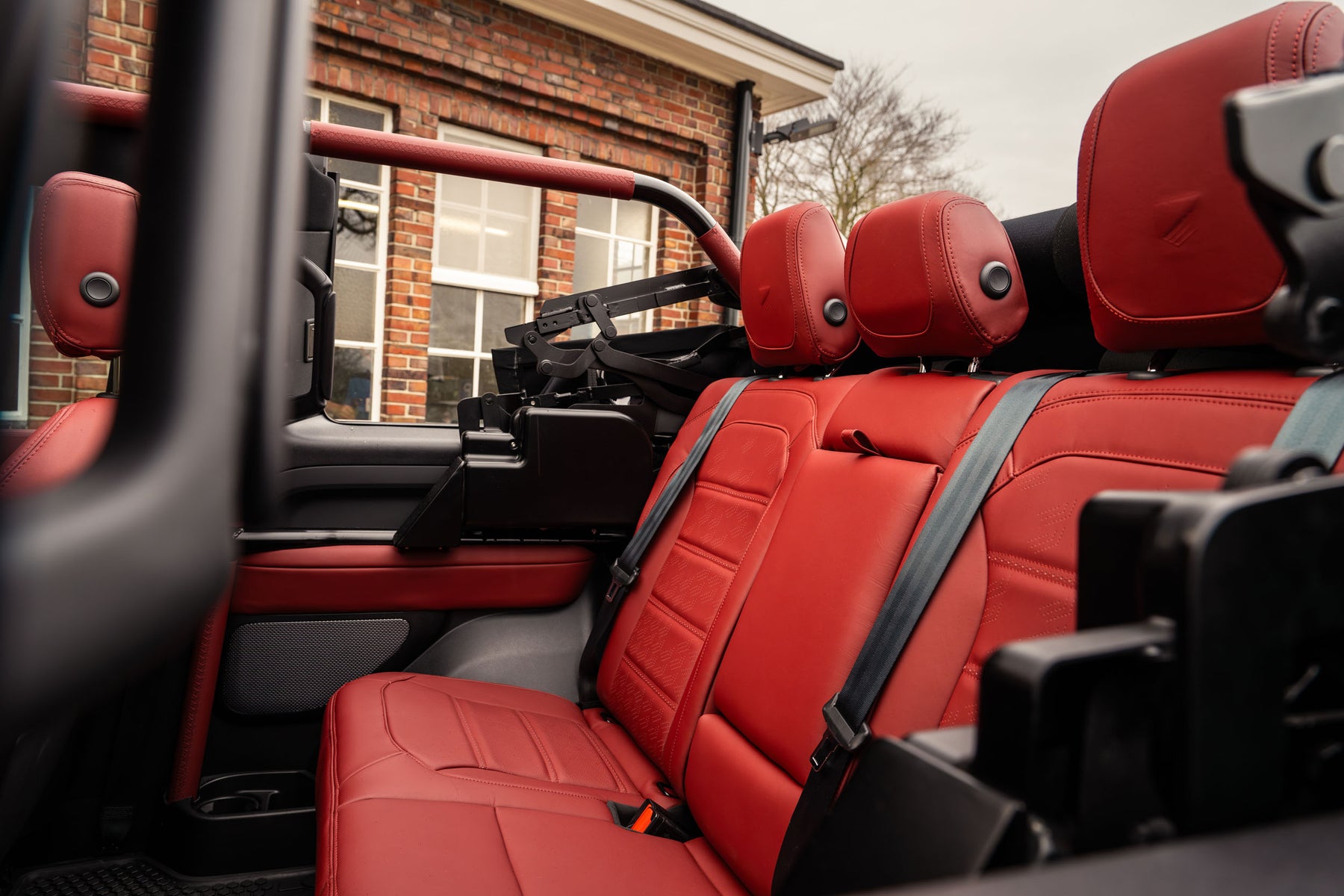 Valiance Convertible - Belgravia green