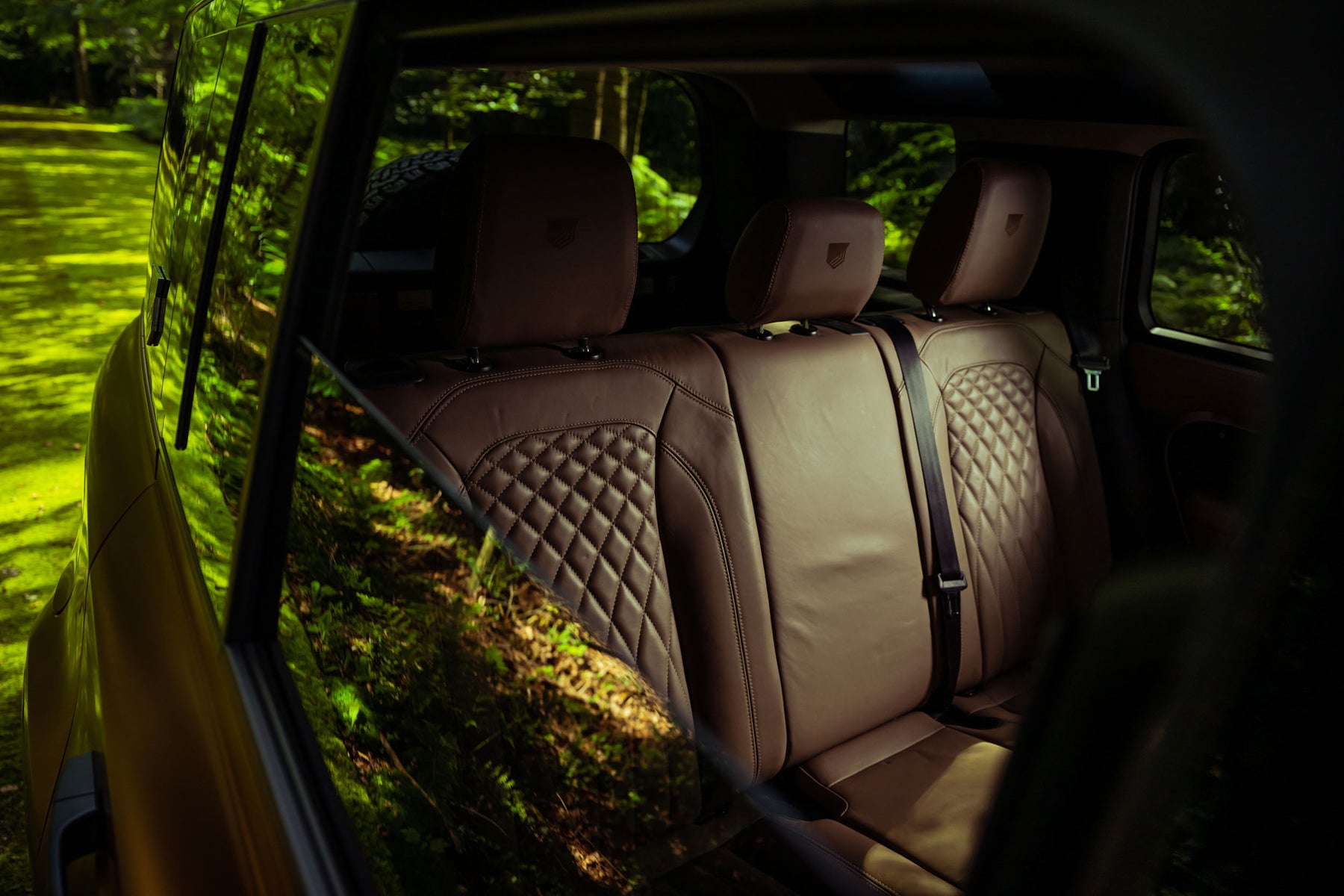 Defender 110 P400e - Autumn
