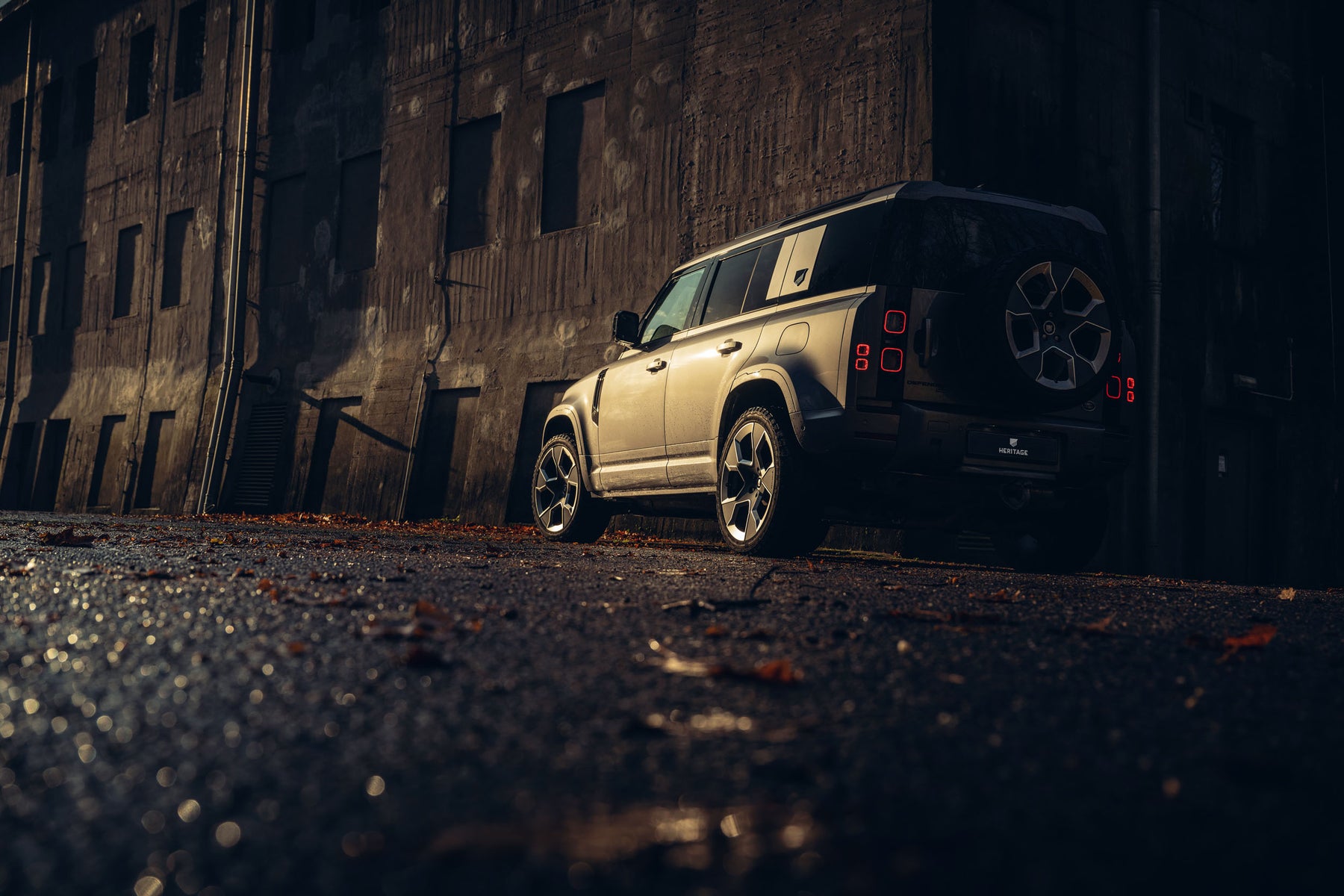 Defender 110 P400e - Eiger grey