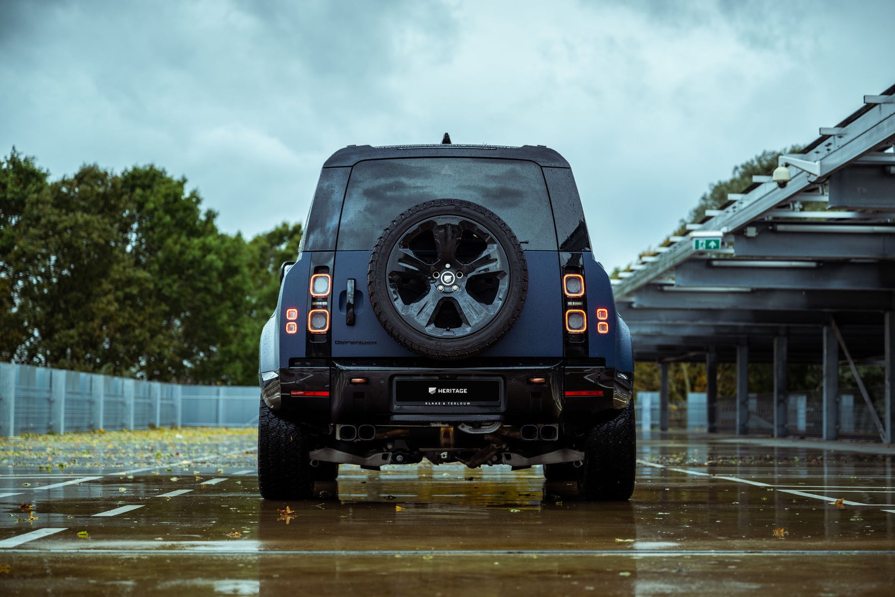 Defender P400e - Blue rebel