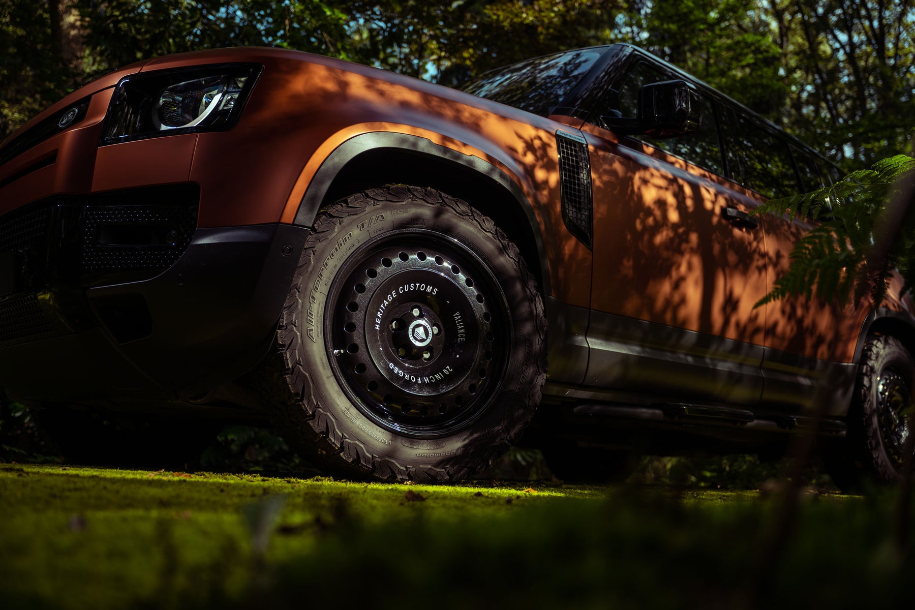Defender 110 P400e - Autumn