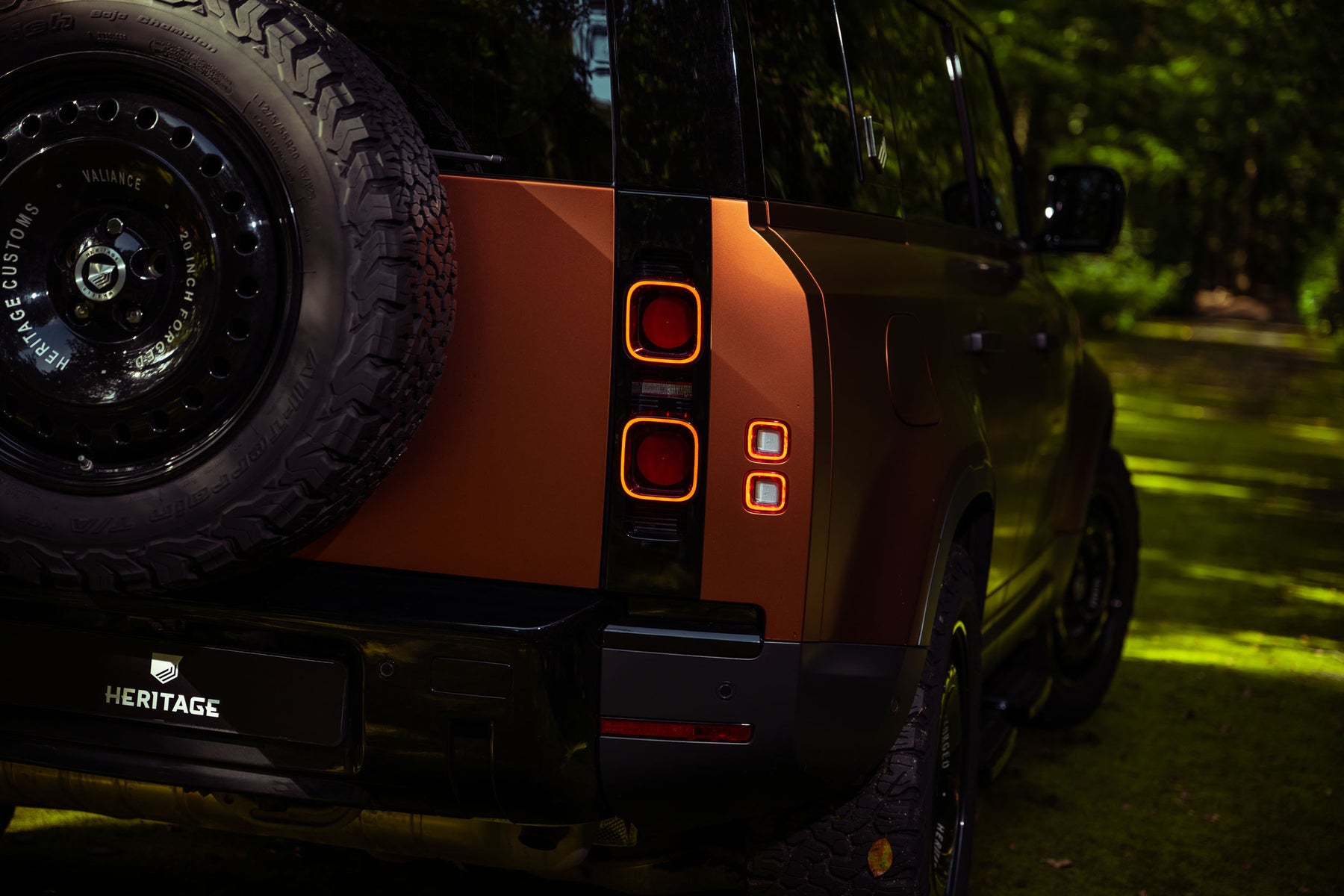 Defender 110 P400e - Autumn