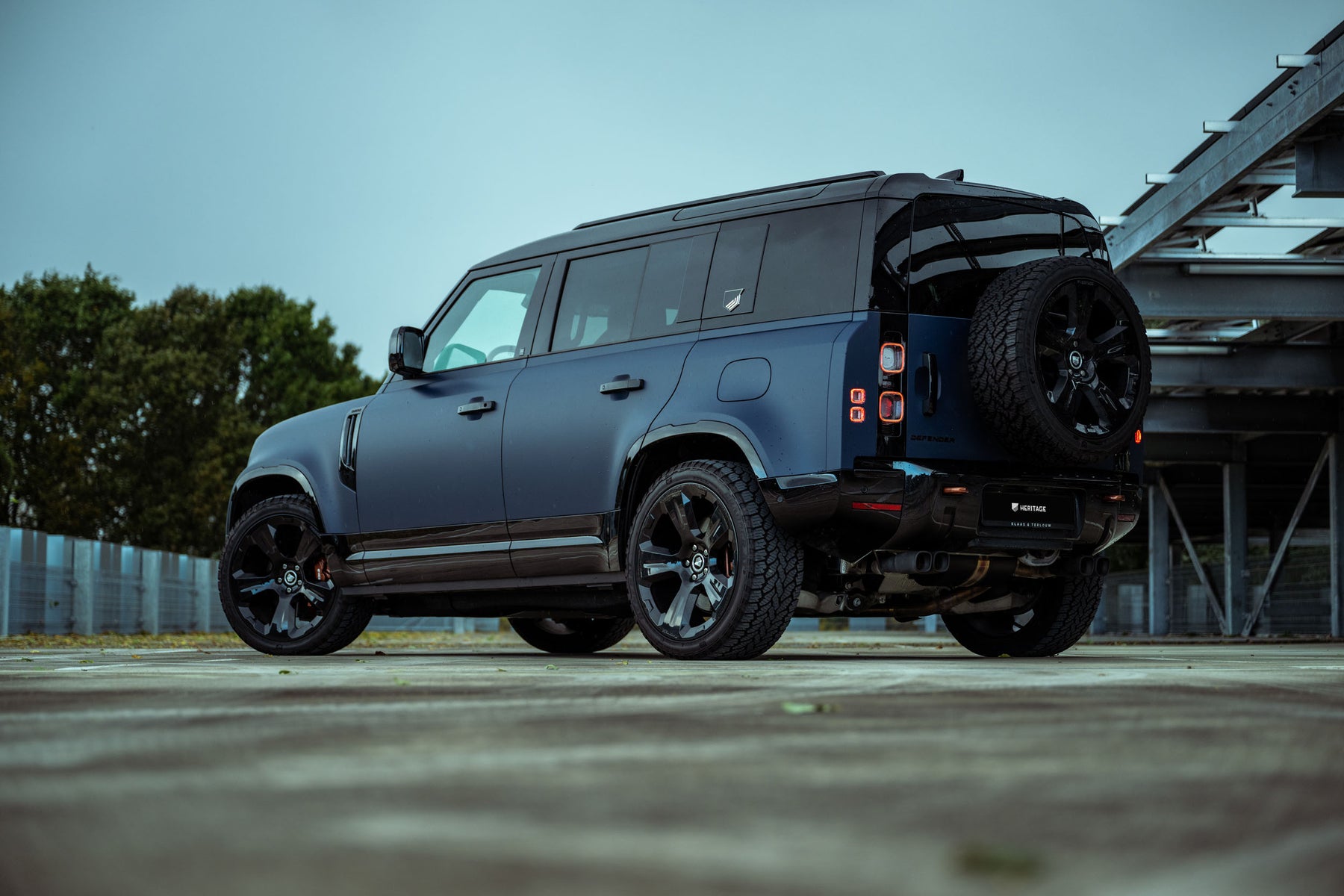 Defender P400e - Blue rebel