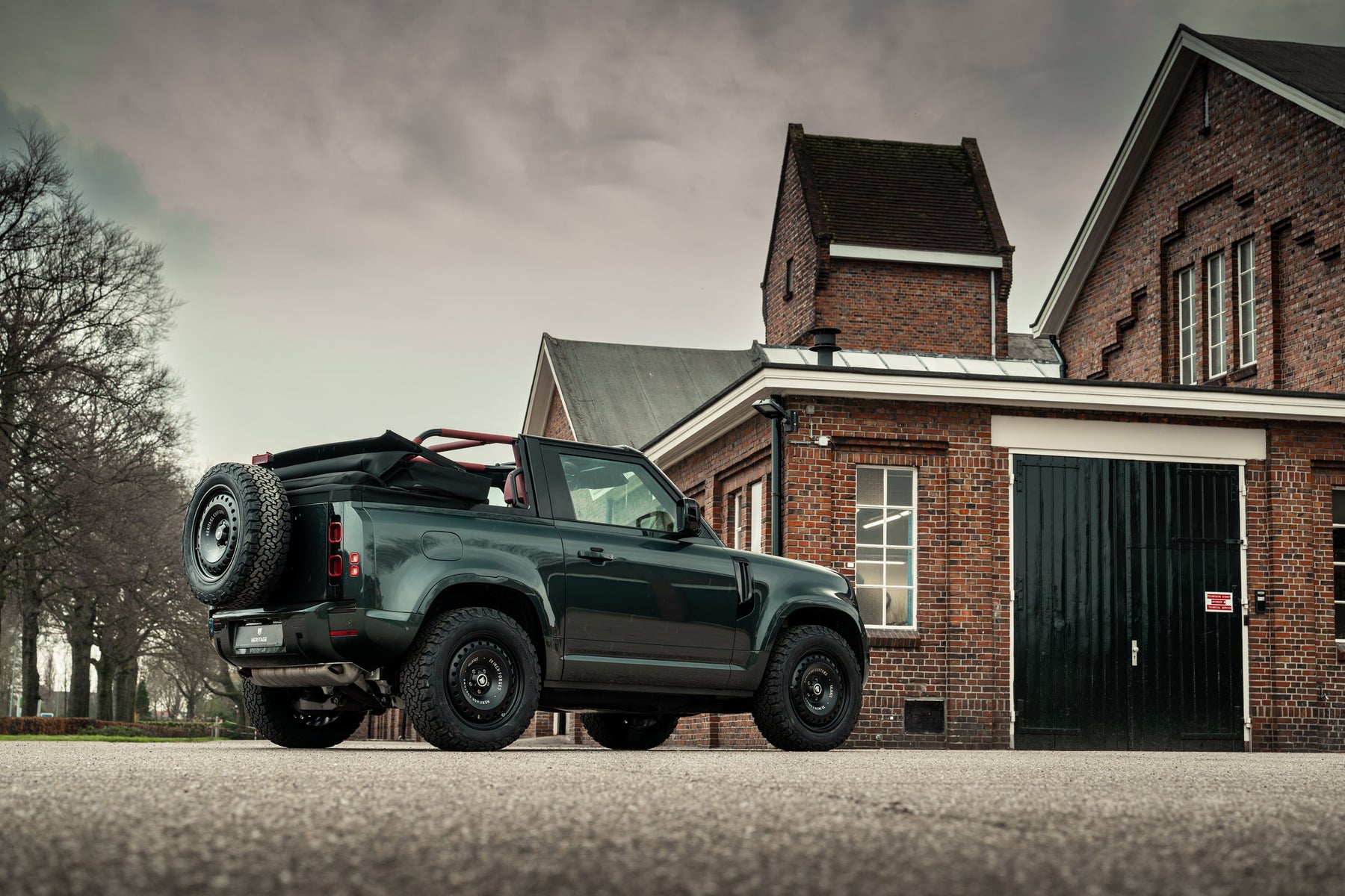 Valiance Convertible - Belgravia green