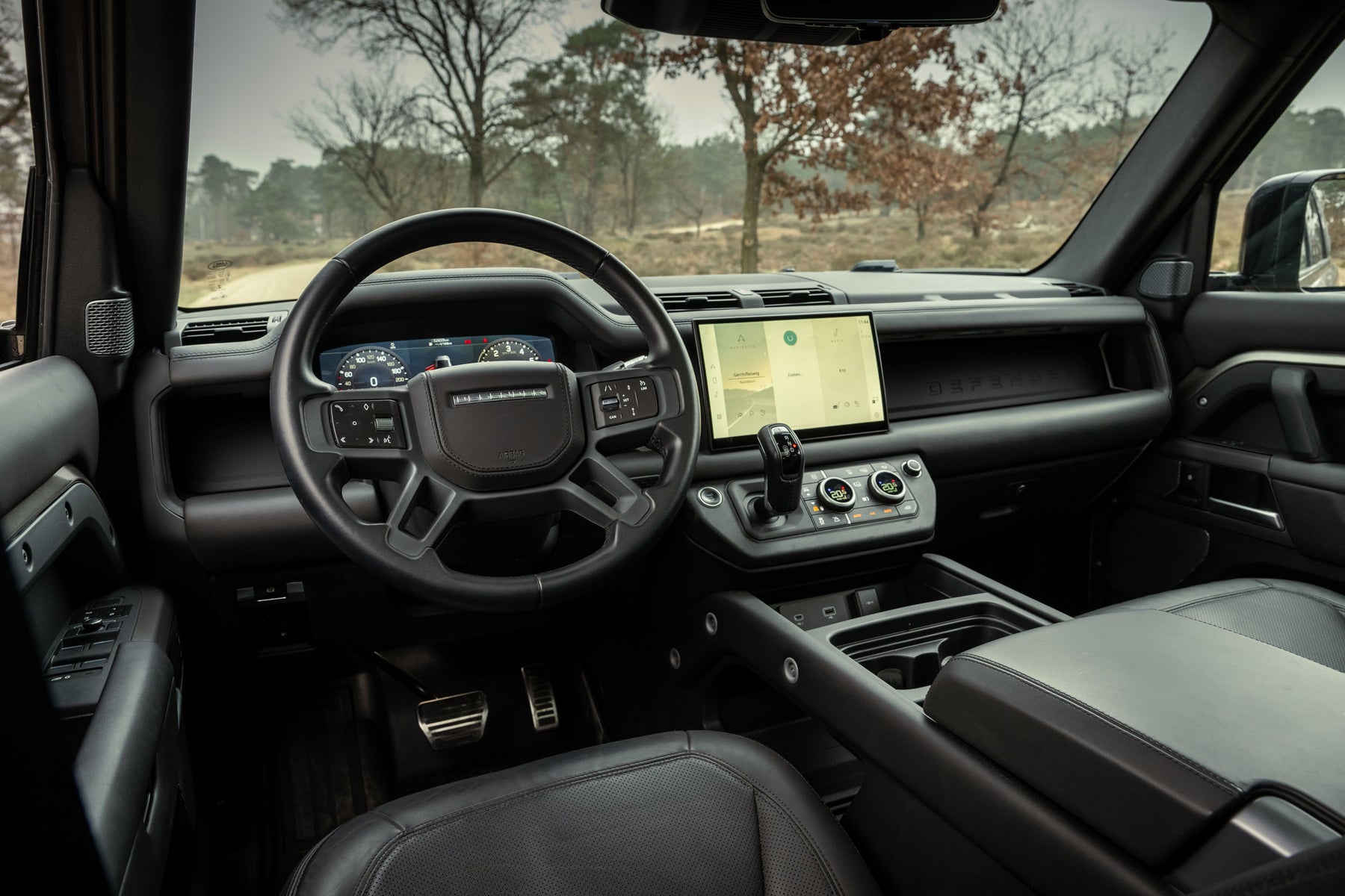 Defender 110 P400e - Silicon Silver