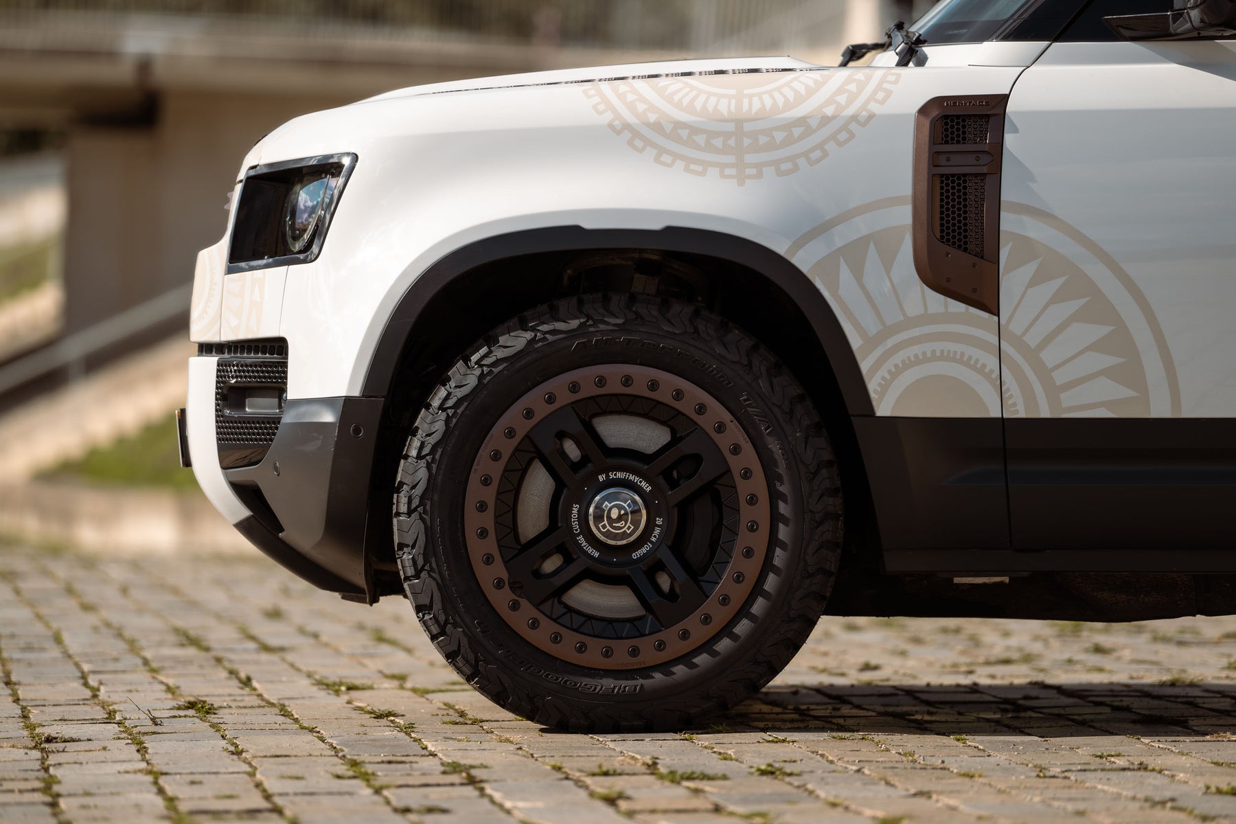X Defender 110 P400e - By Schiffmacher