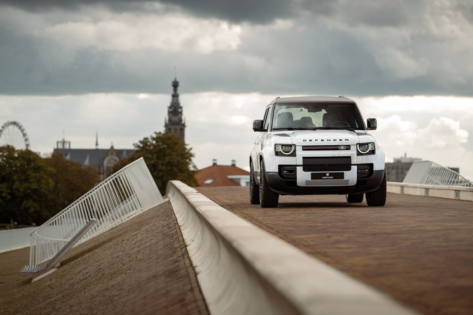X Defender 110 P400e - By Schiffmacher