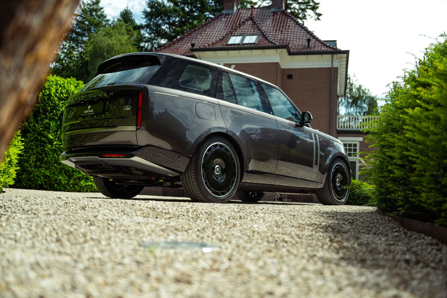 Range Rover Vogue - Mr Moon