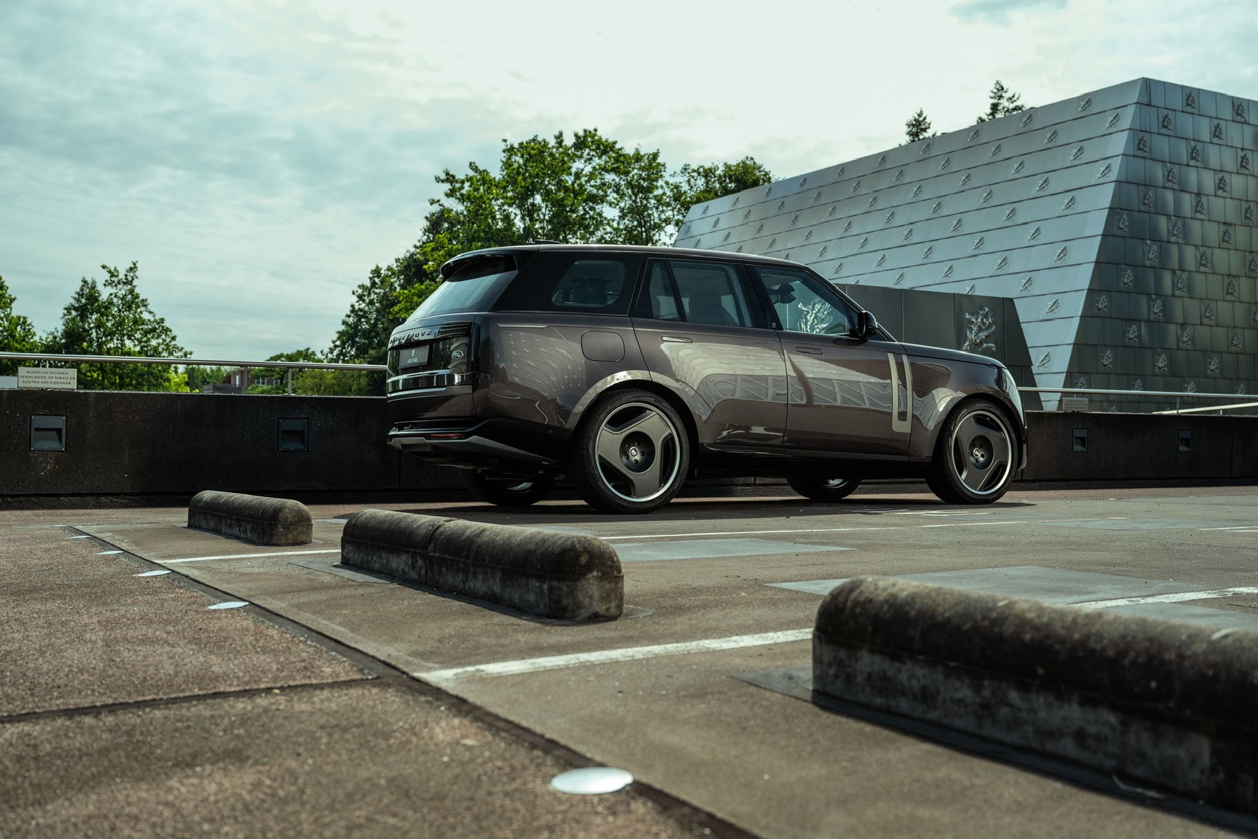 Range Rover Vogue - Canned Heat