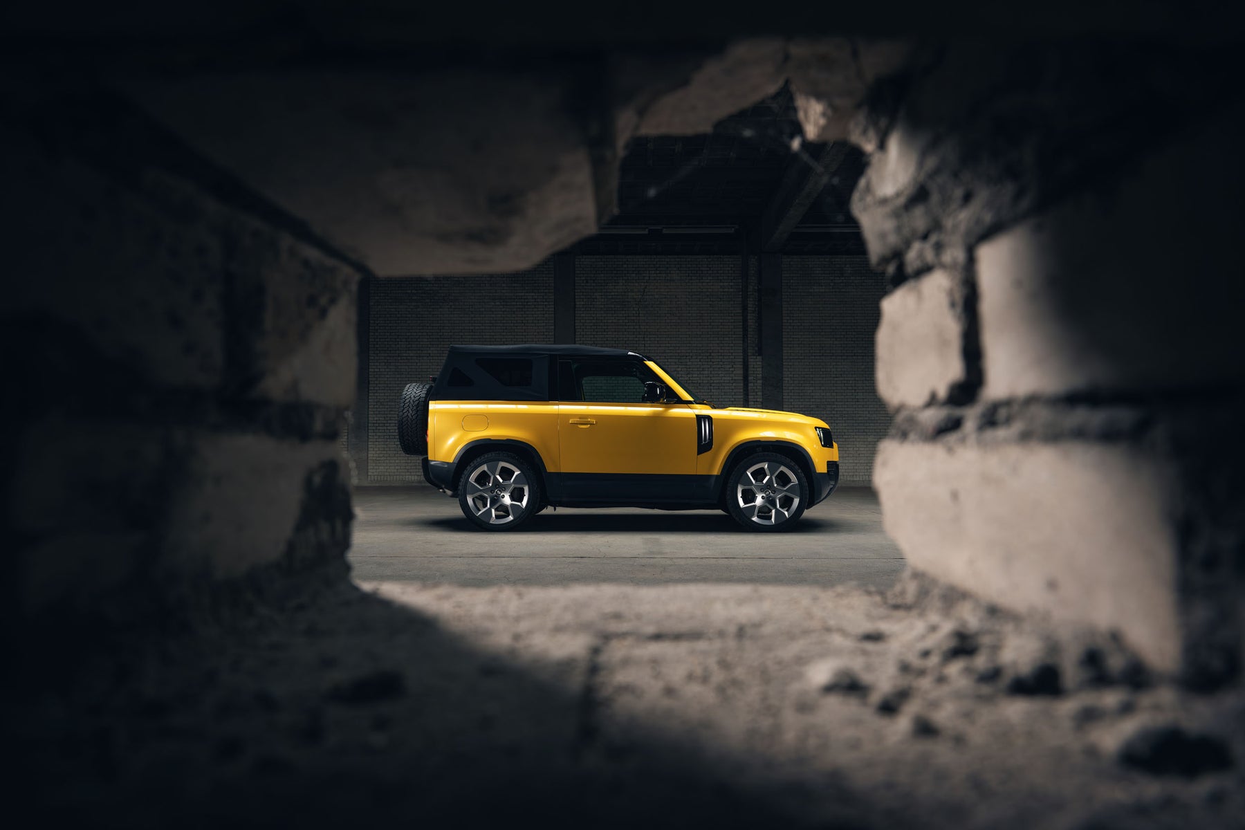 Valiance Convertible - Sunbeam yellow