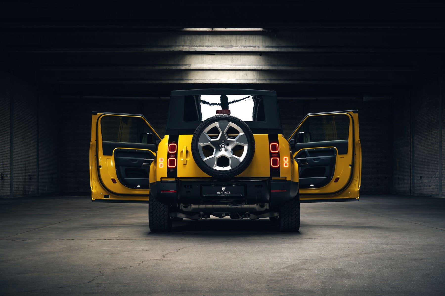 Valiance Convertible - Sunbeam yellow