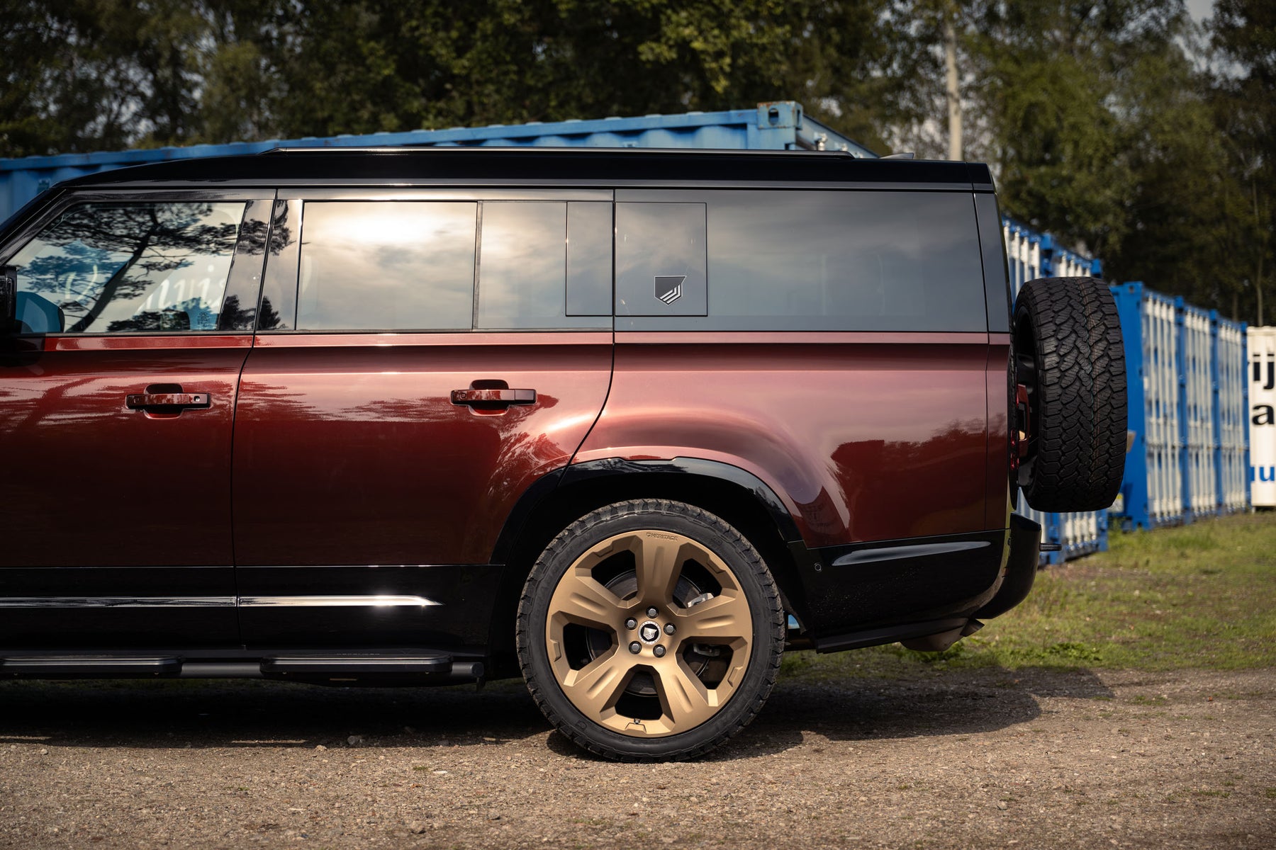 Defender 130 P400 - Sedona red