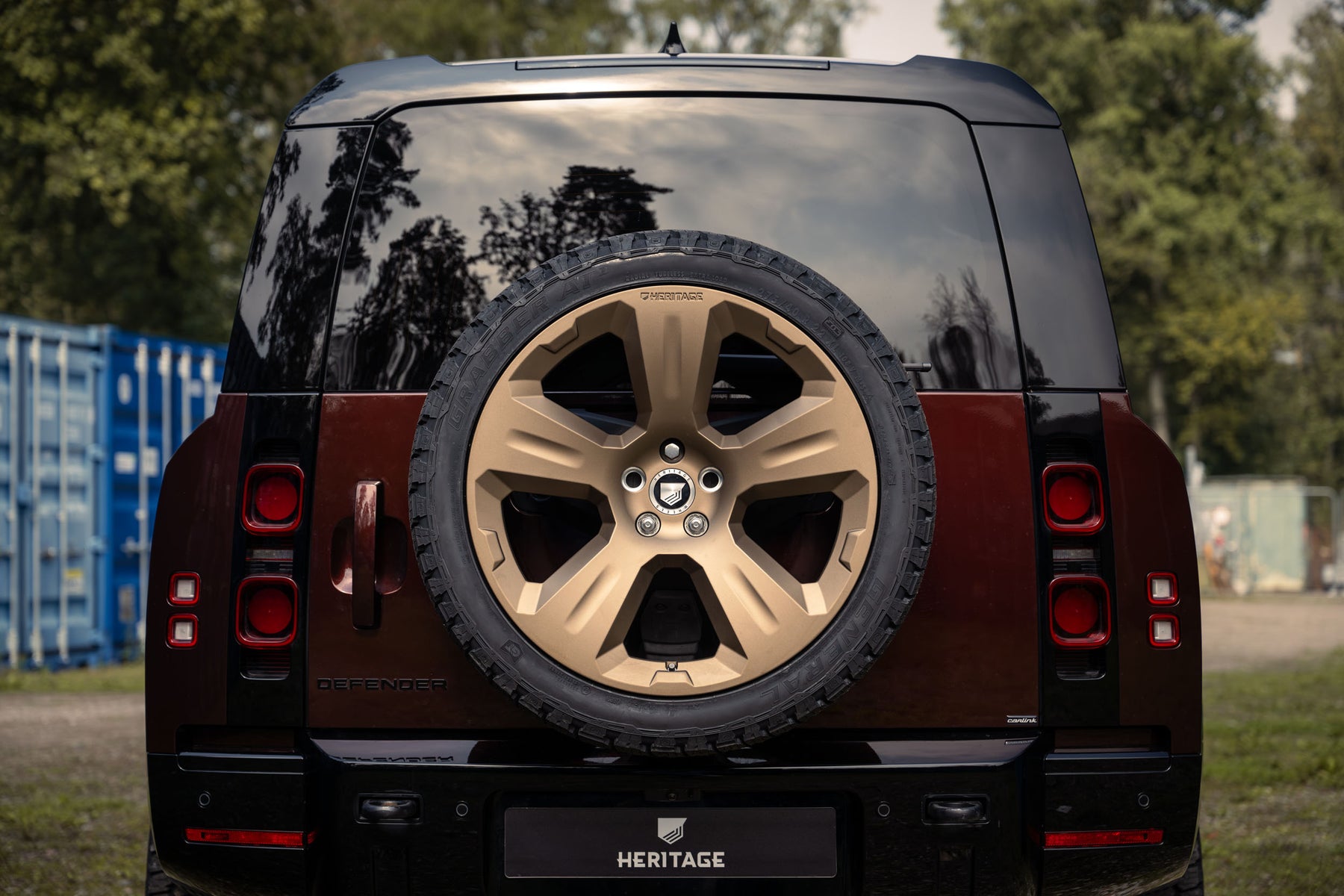 Defender 130 P400 - Sedona red