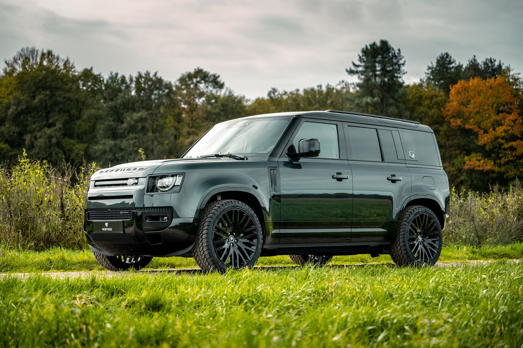 Defender 110 P400e - Belgravia green