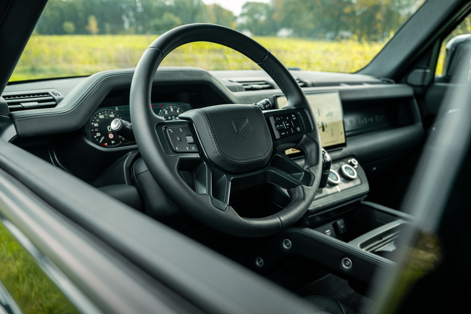 Defender 110 P400e - Belgravia green