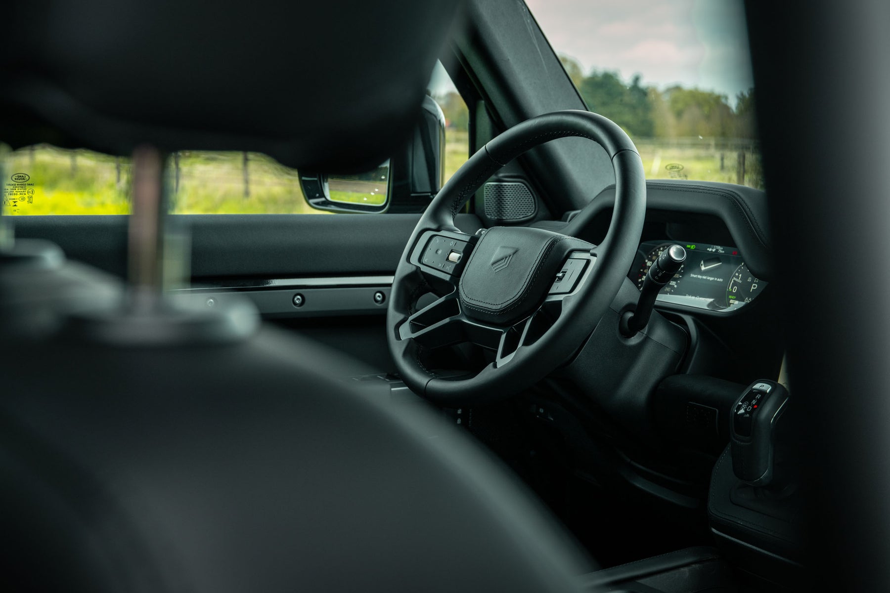 Defender 110 P400e - Belgravia green