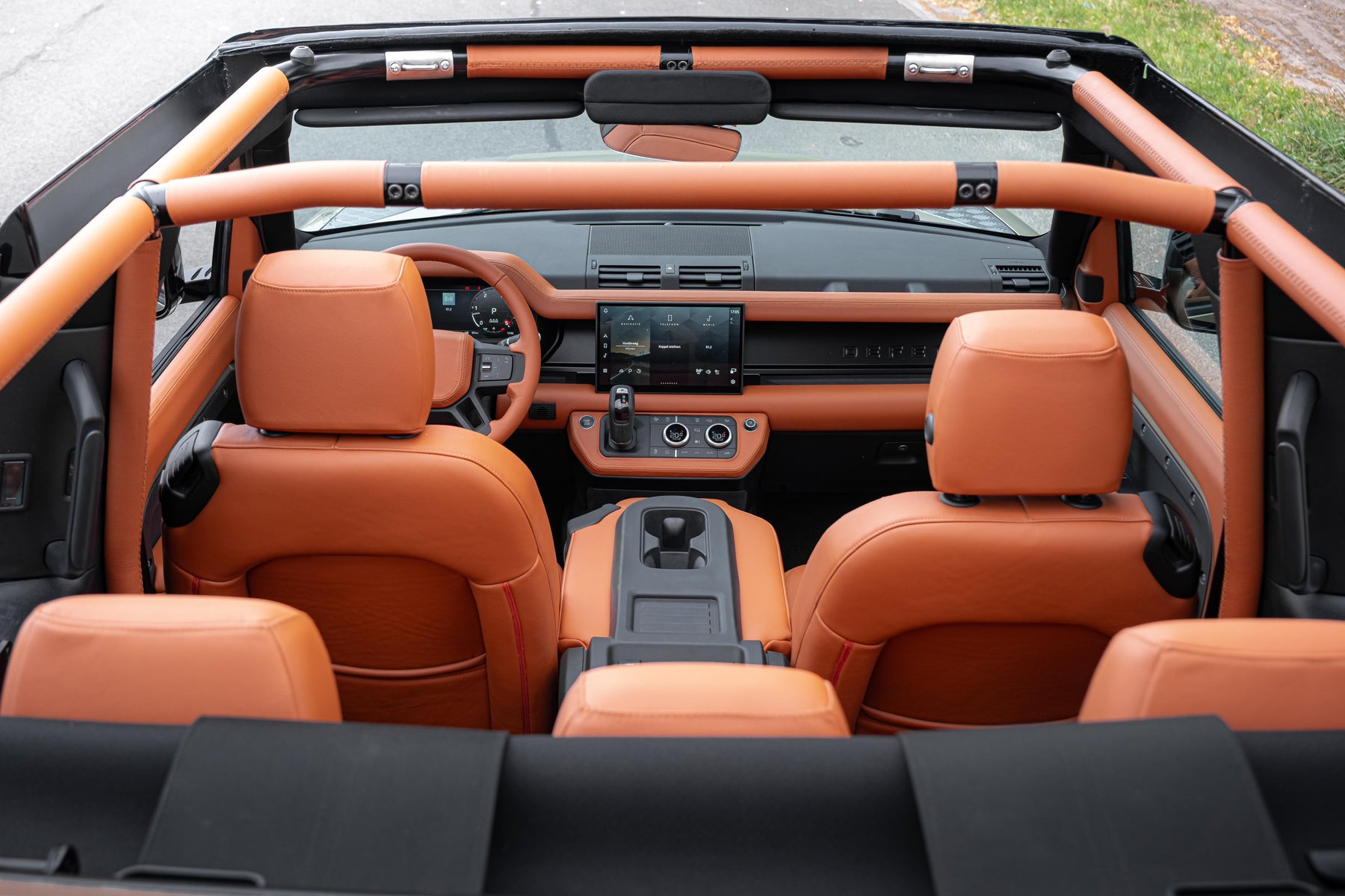 Valiance convertible - Goldfinger