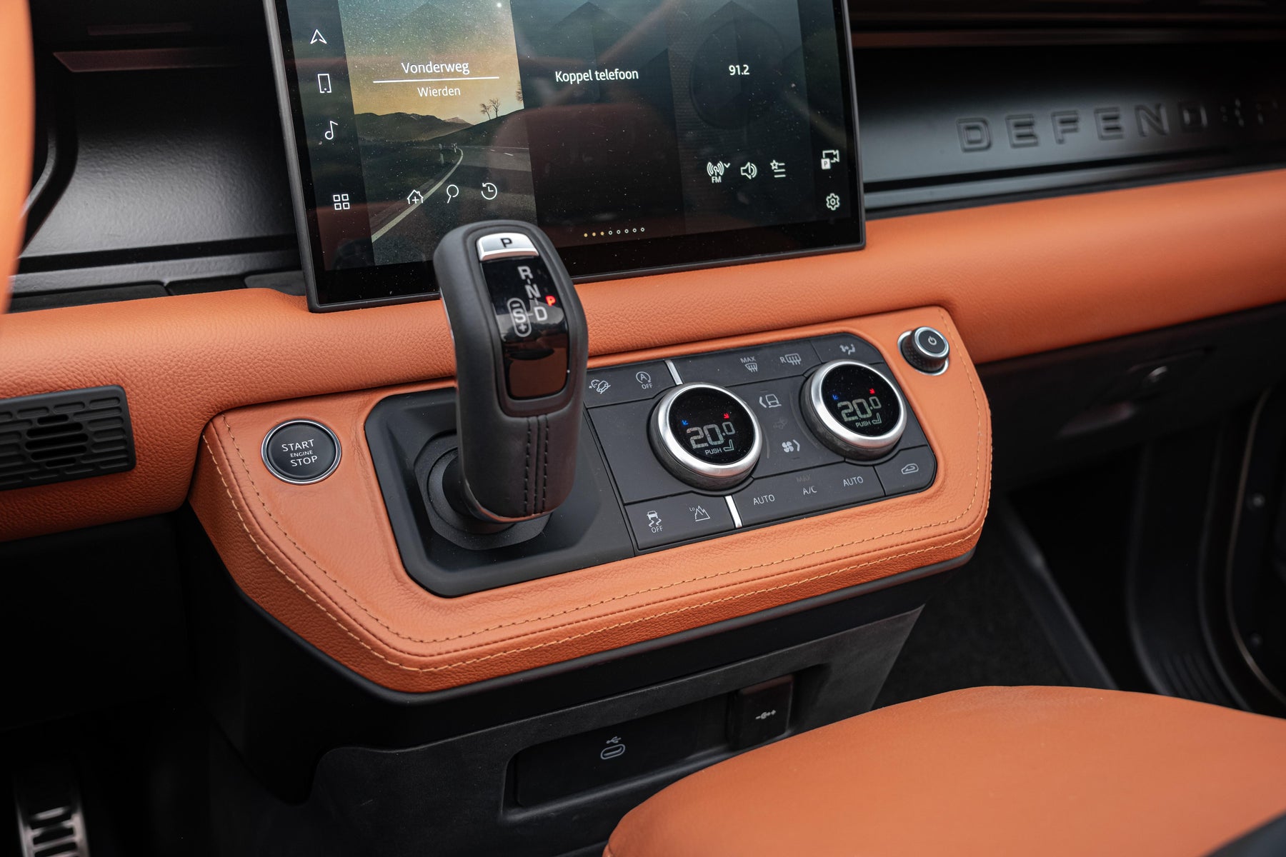 Valiance convertible - Goldfinger