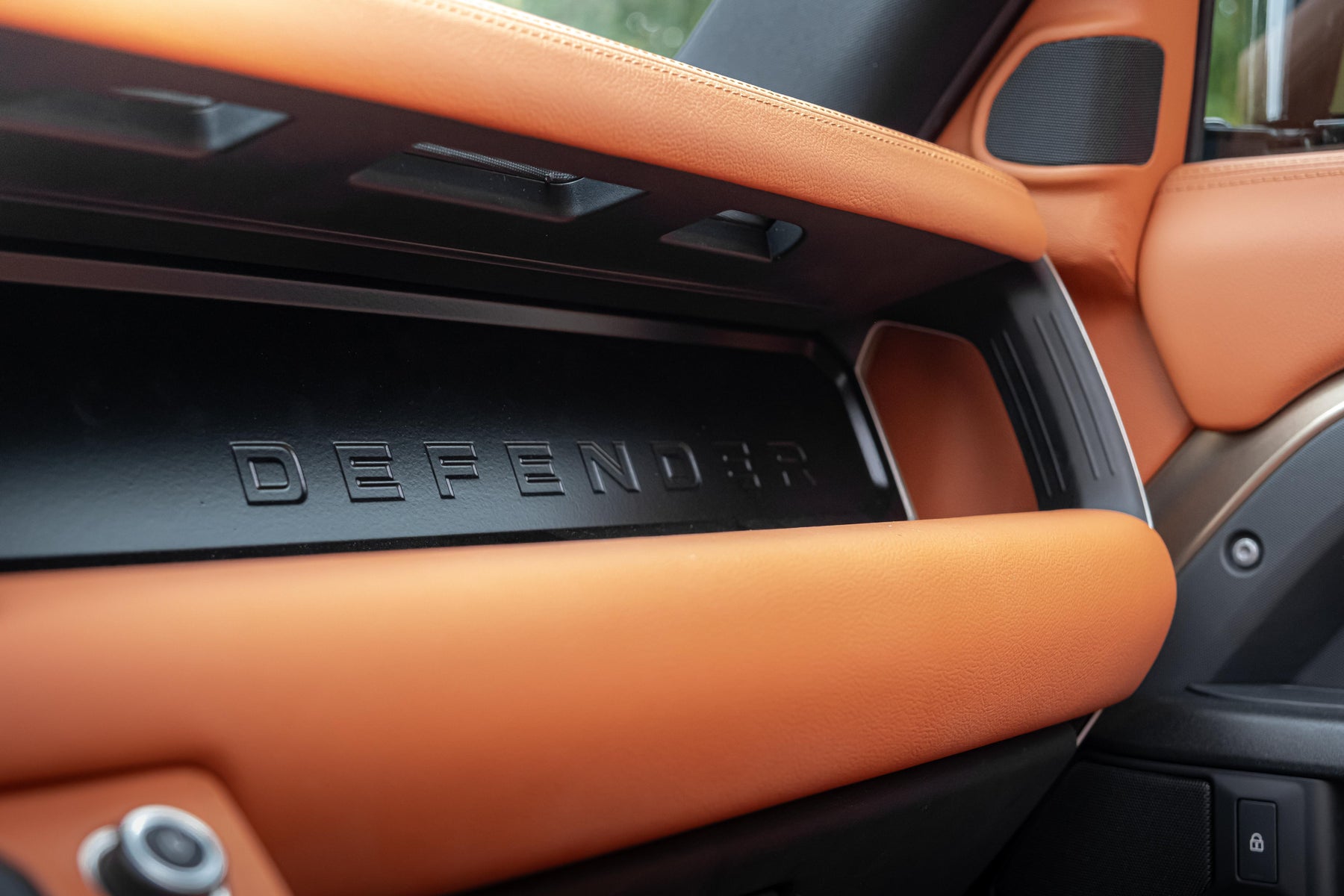Valiance convertible - Goldfinger