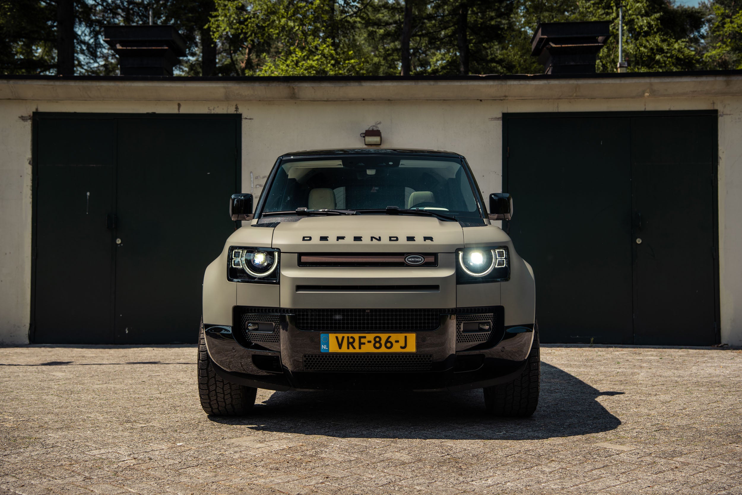 Defender D250 Commercial Khaki