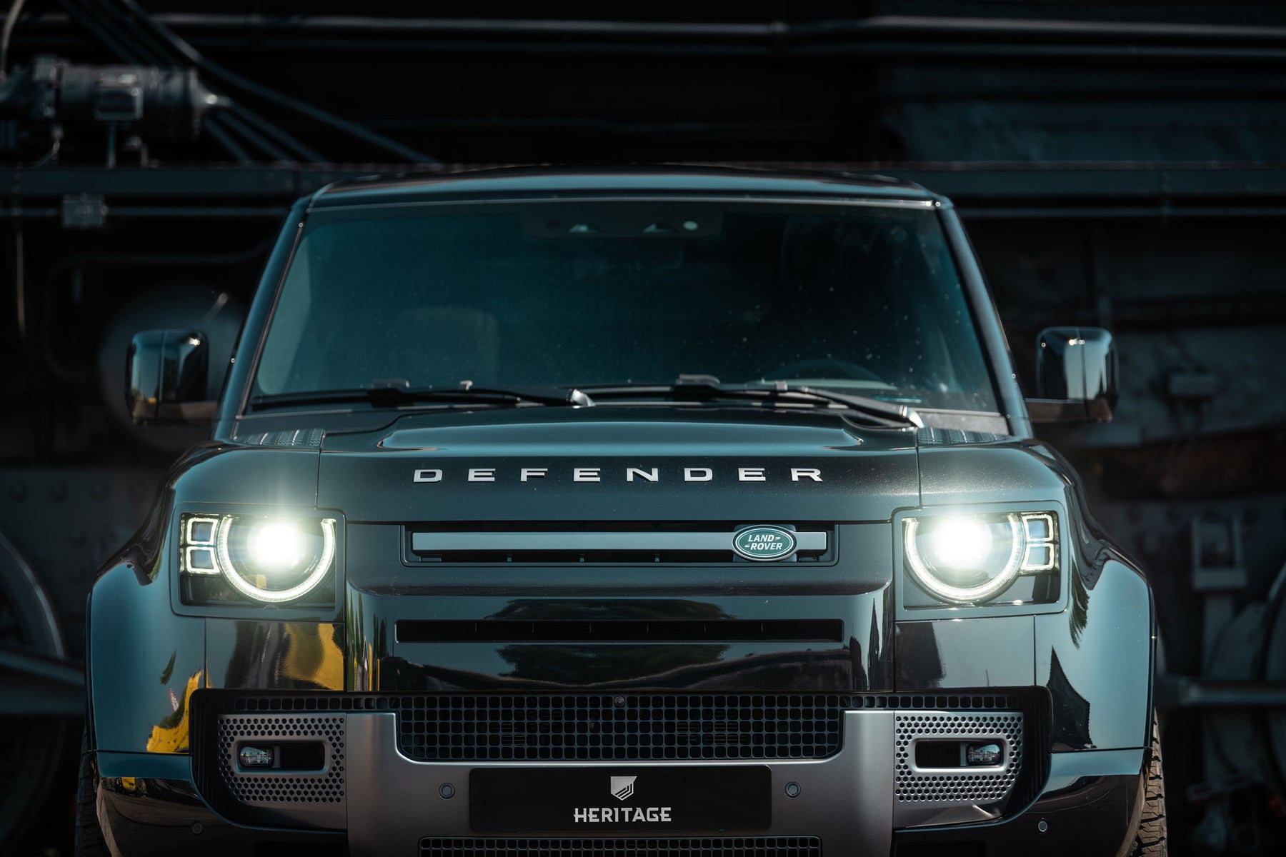 Defender V8 - Heritage Customs commercial