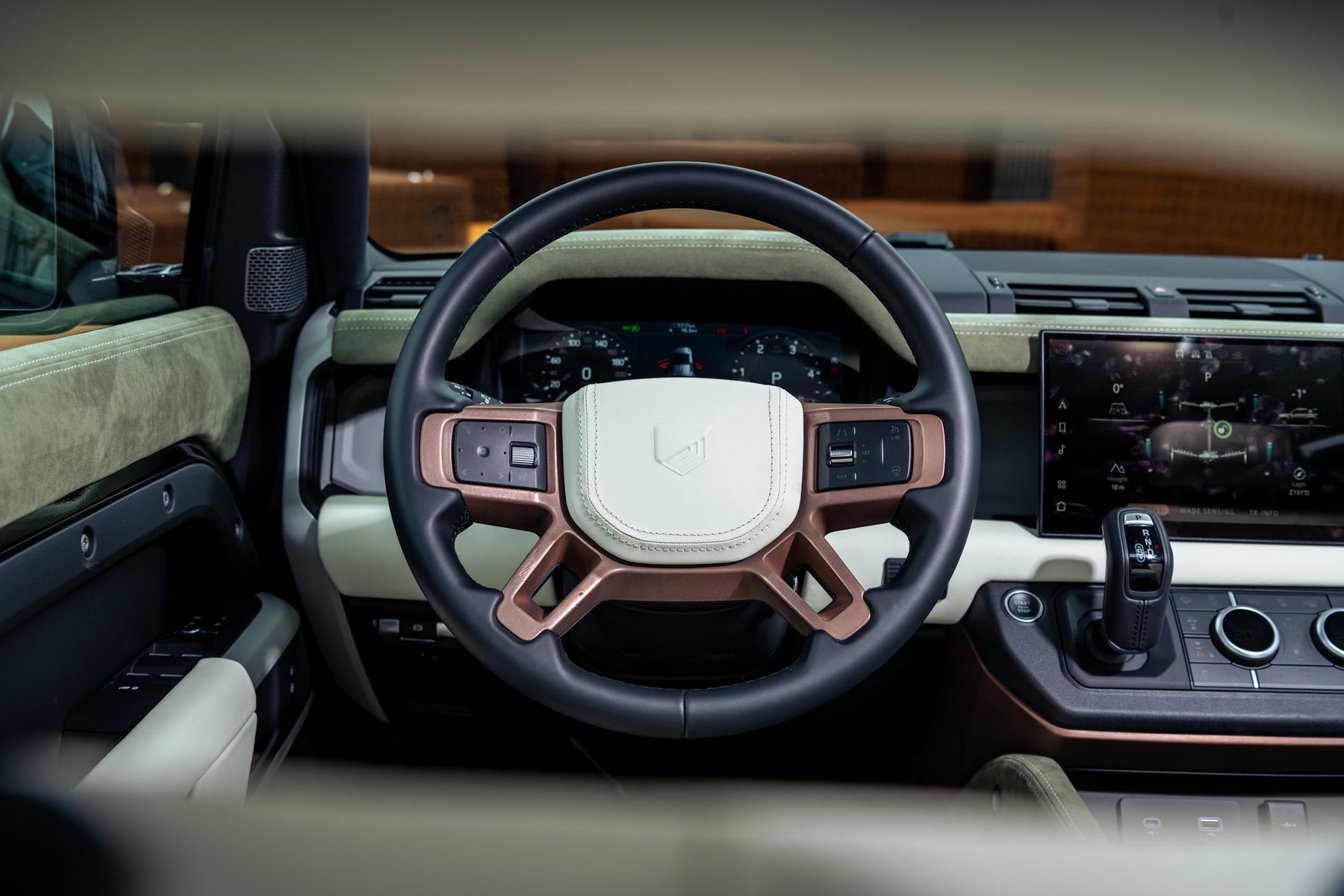 Defender 110 D250 - Copperhead