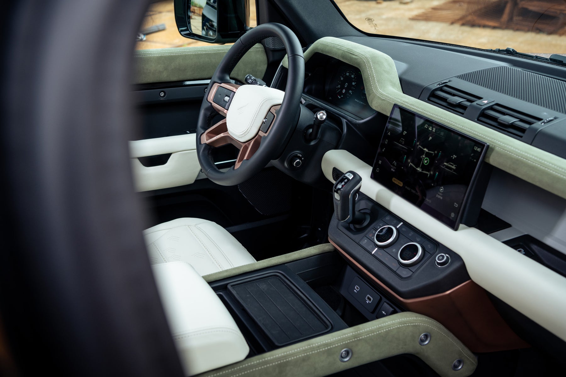 Defender 110 D250 - Copperhead