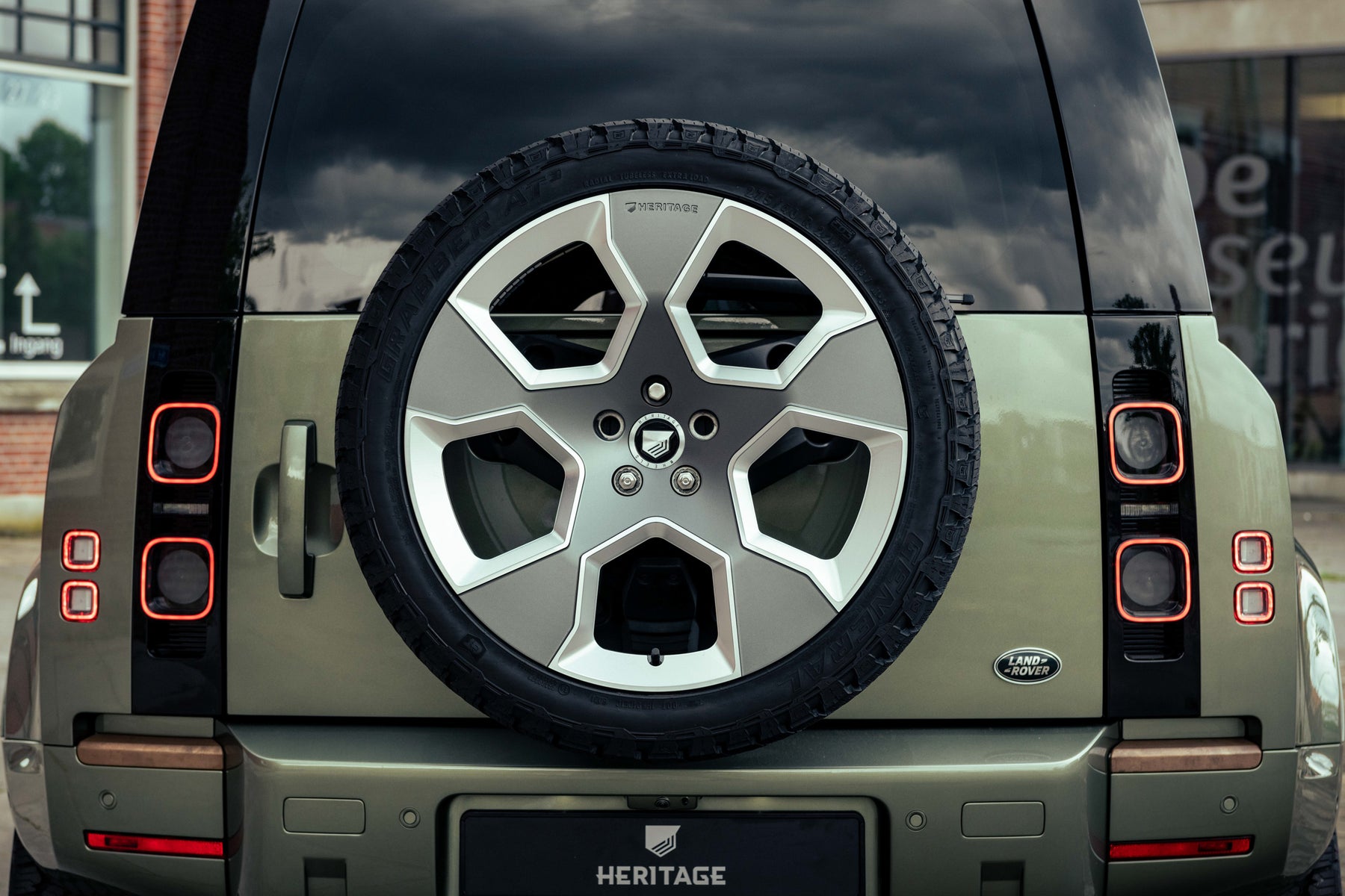 Defender 110 D200 - HCXS Edition HSE