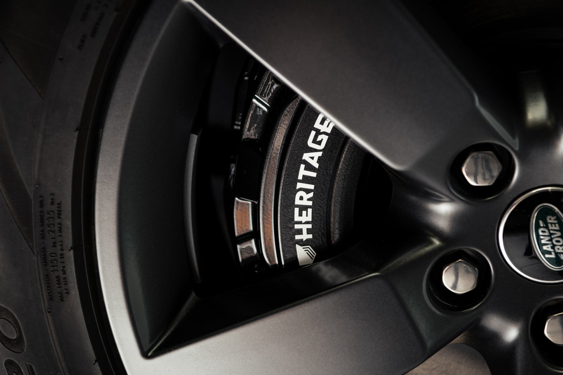 Defender 110 P400e - Magic Bronze
