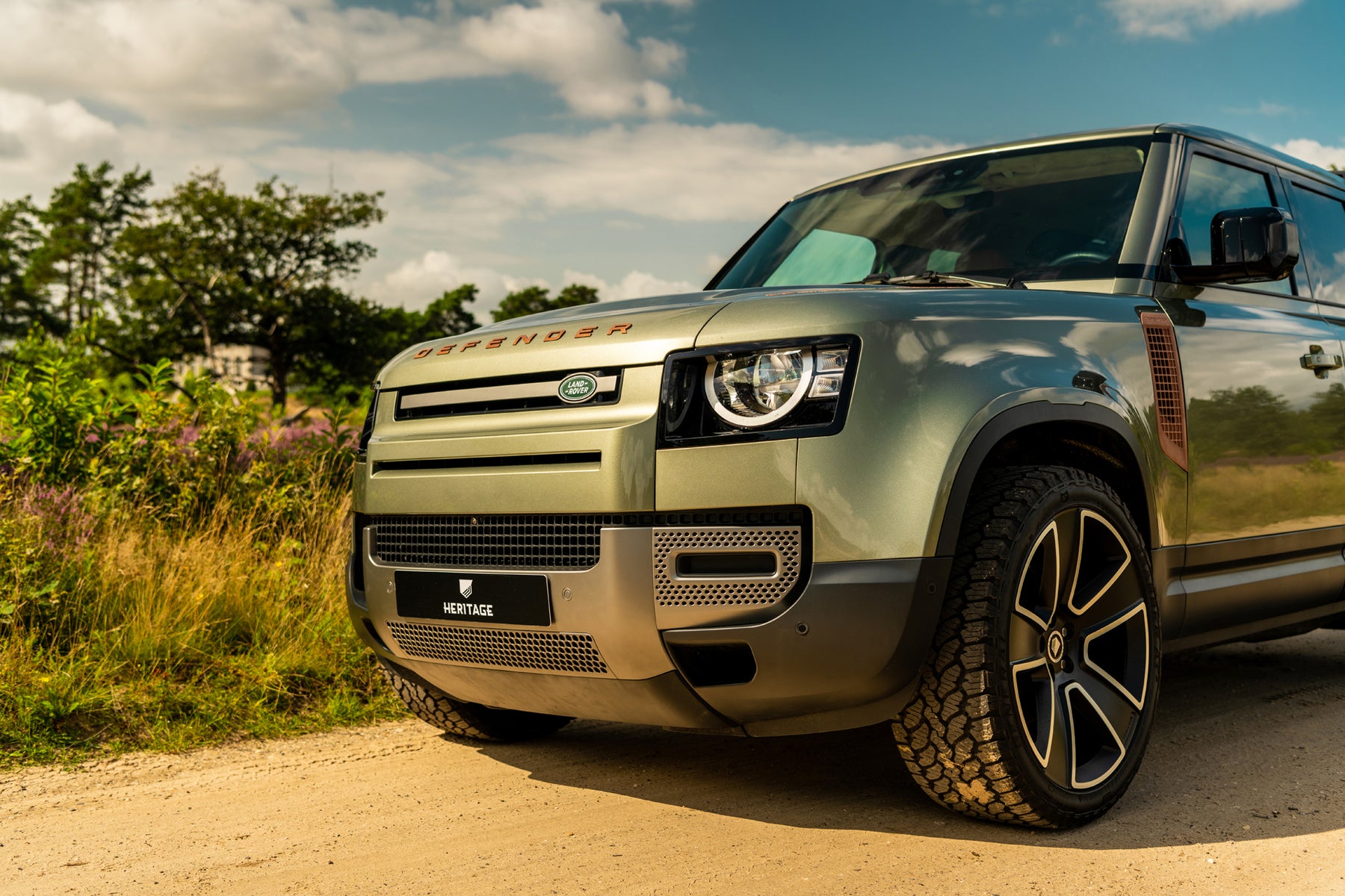 Defender 110 P400 - Pangea green