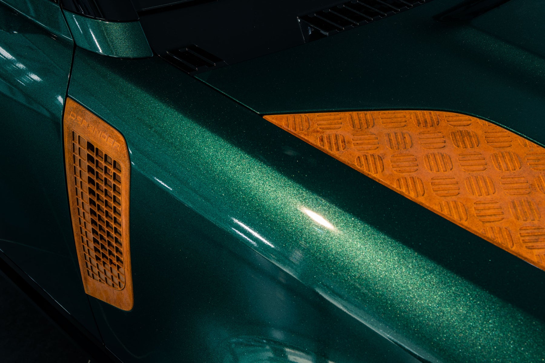Defender 110 P400e - Racing green