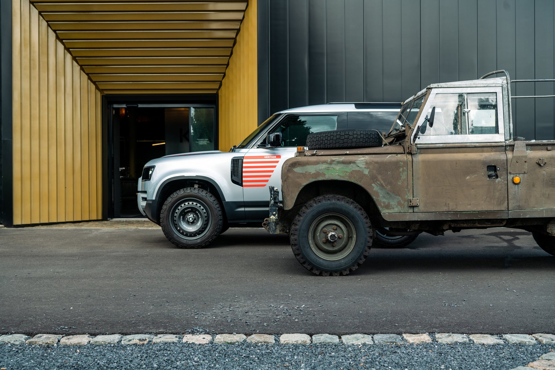 Defender 90 D200 - Sport commercial