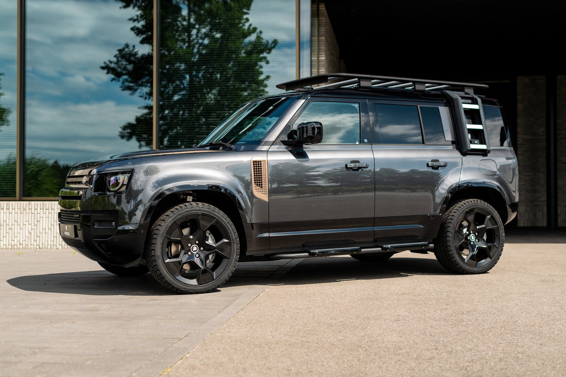 Defender P400e - Carpathian Bronze