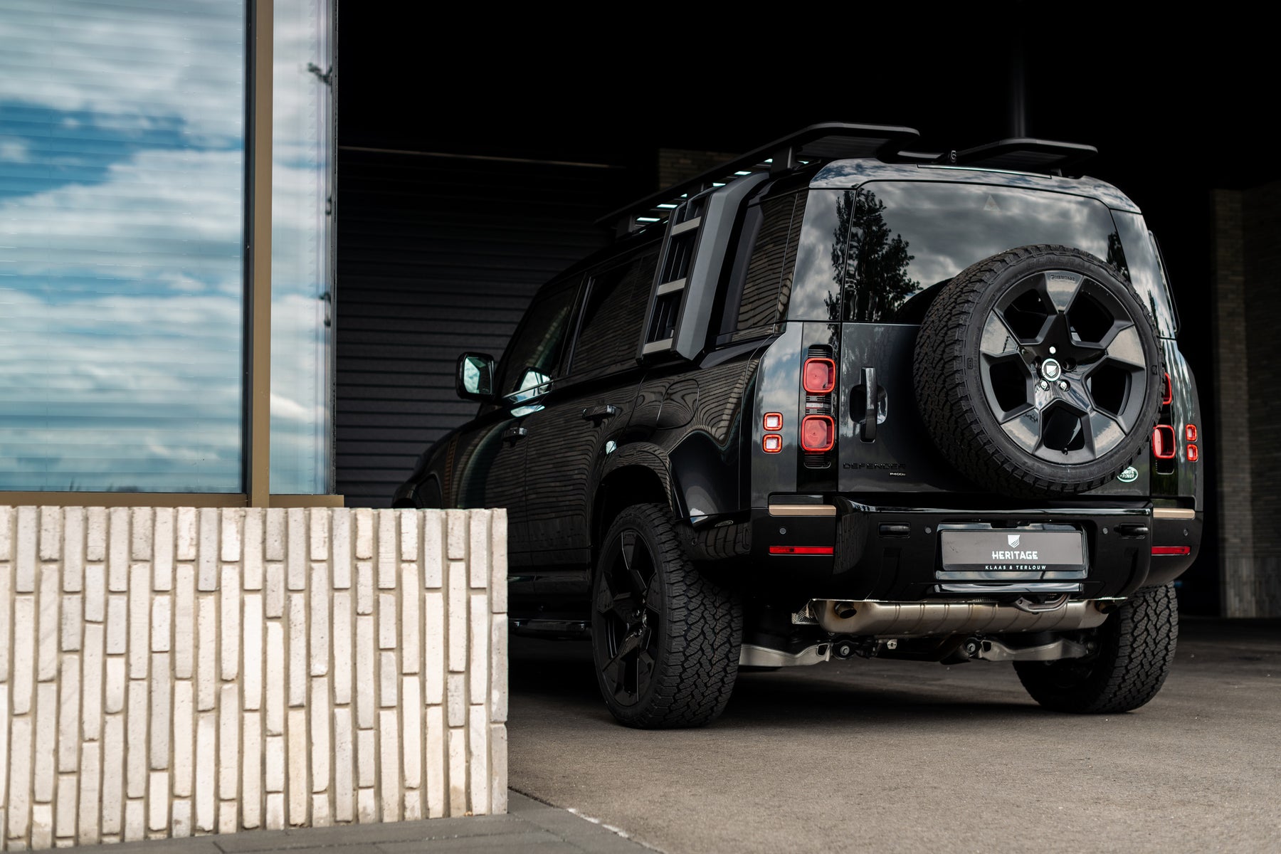 Defender P400e - Carpathian Bronze