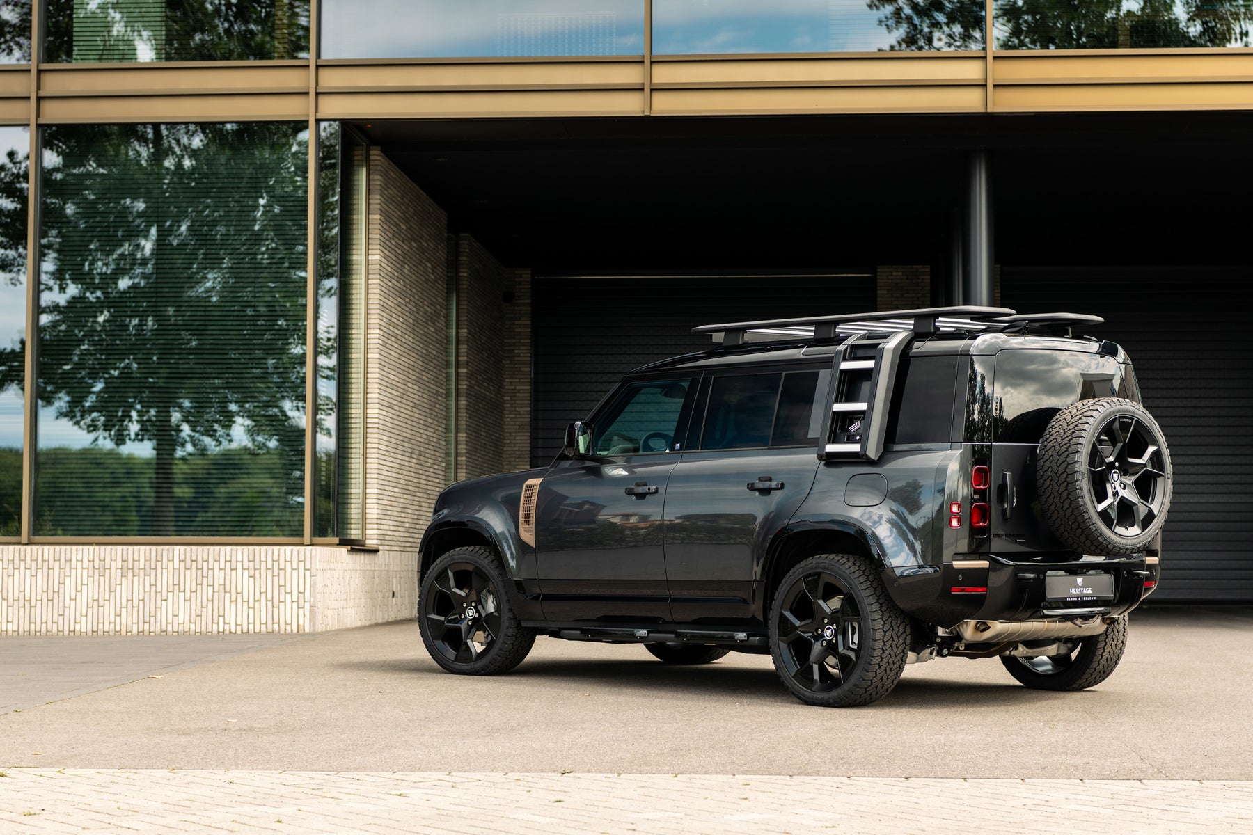 Defender P400e - Carpathian Bronze